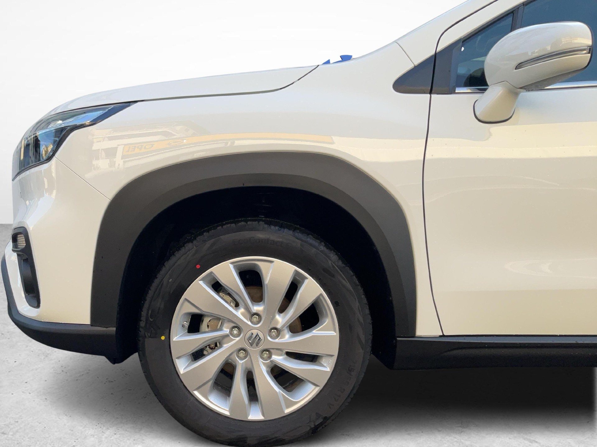 SUZUKI S-Cross 1.4 T Compact+ Hybrid 4x4-image-8