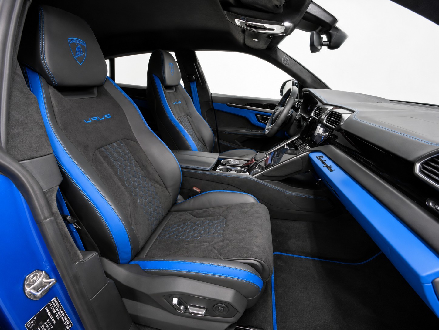 LAMBORGHINI Urus 4.0 S-image-7