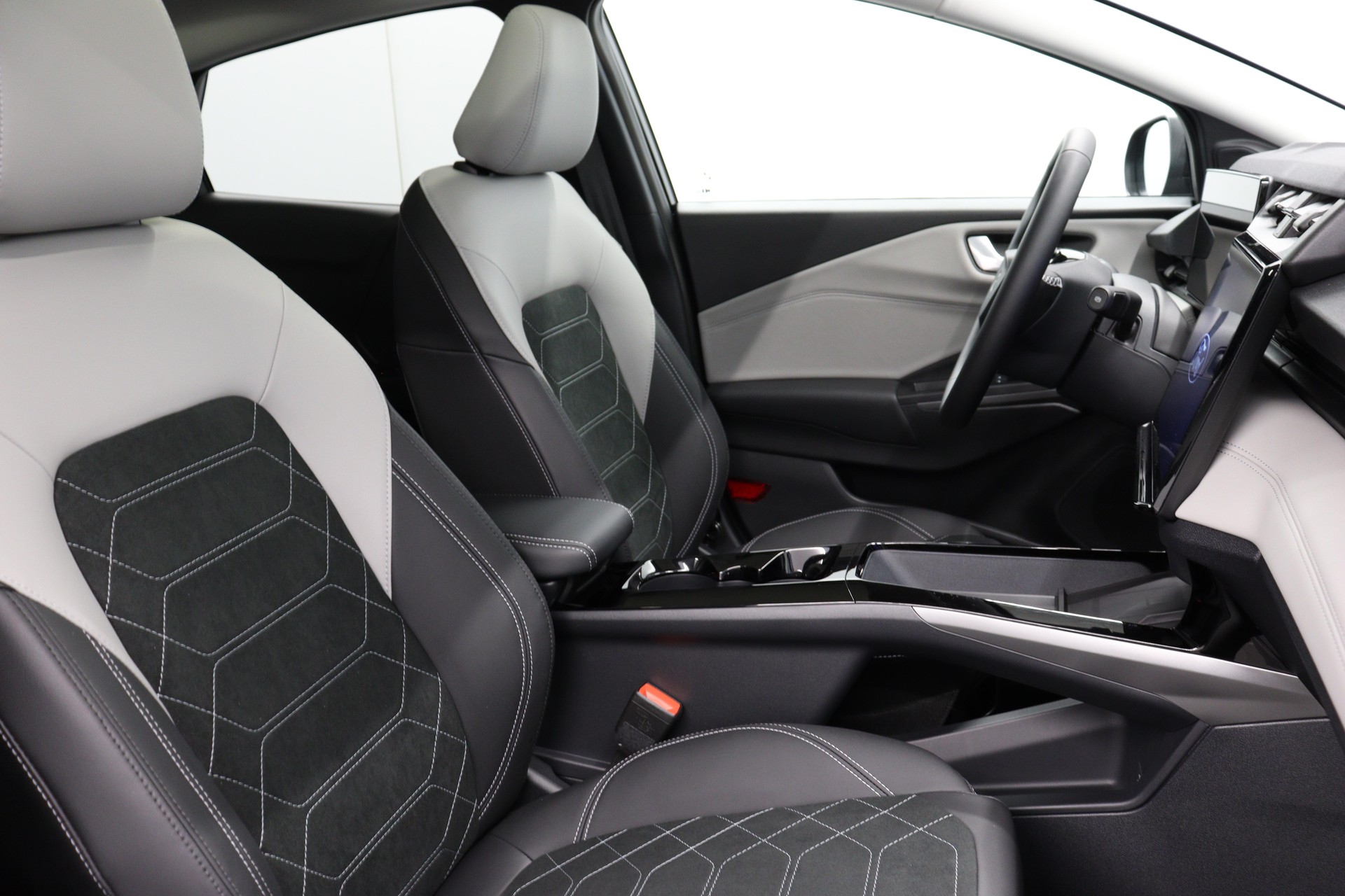 FORD Puma Gen-E Premium-image-2