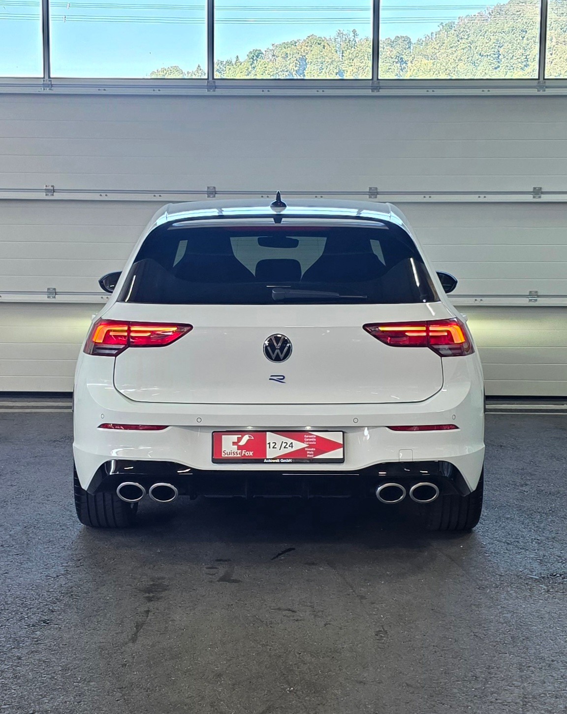 VW Golf 2.0 TSI R DSG 4Motion R Performance 20 Years Edt. *Sitzkühlung&Heizung*Lenkradheizung*ACC&LaneAssist*Rückfahrkamera*-image-3