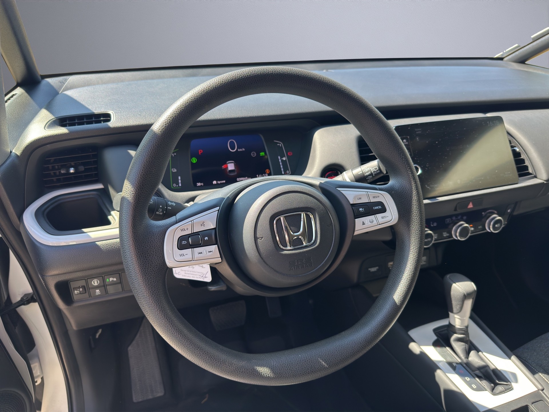 HONDA Jazz 1.5 i-MMD Elegance-image-9