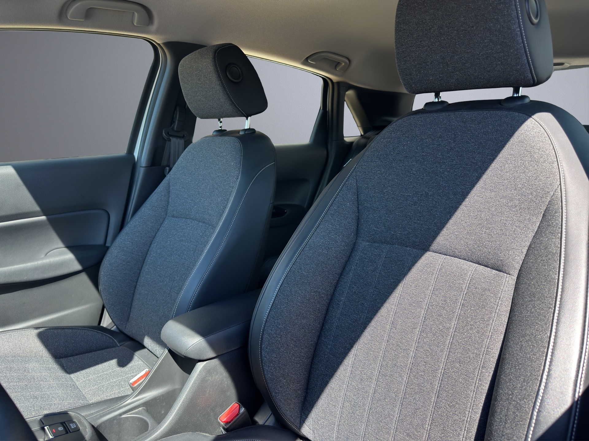 HONDA Jazz 1.5 i-MMD Elegance-image-11
