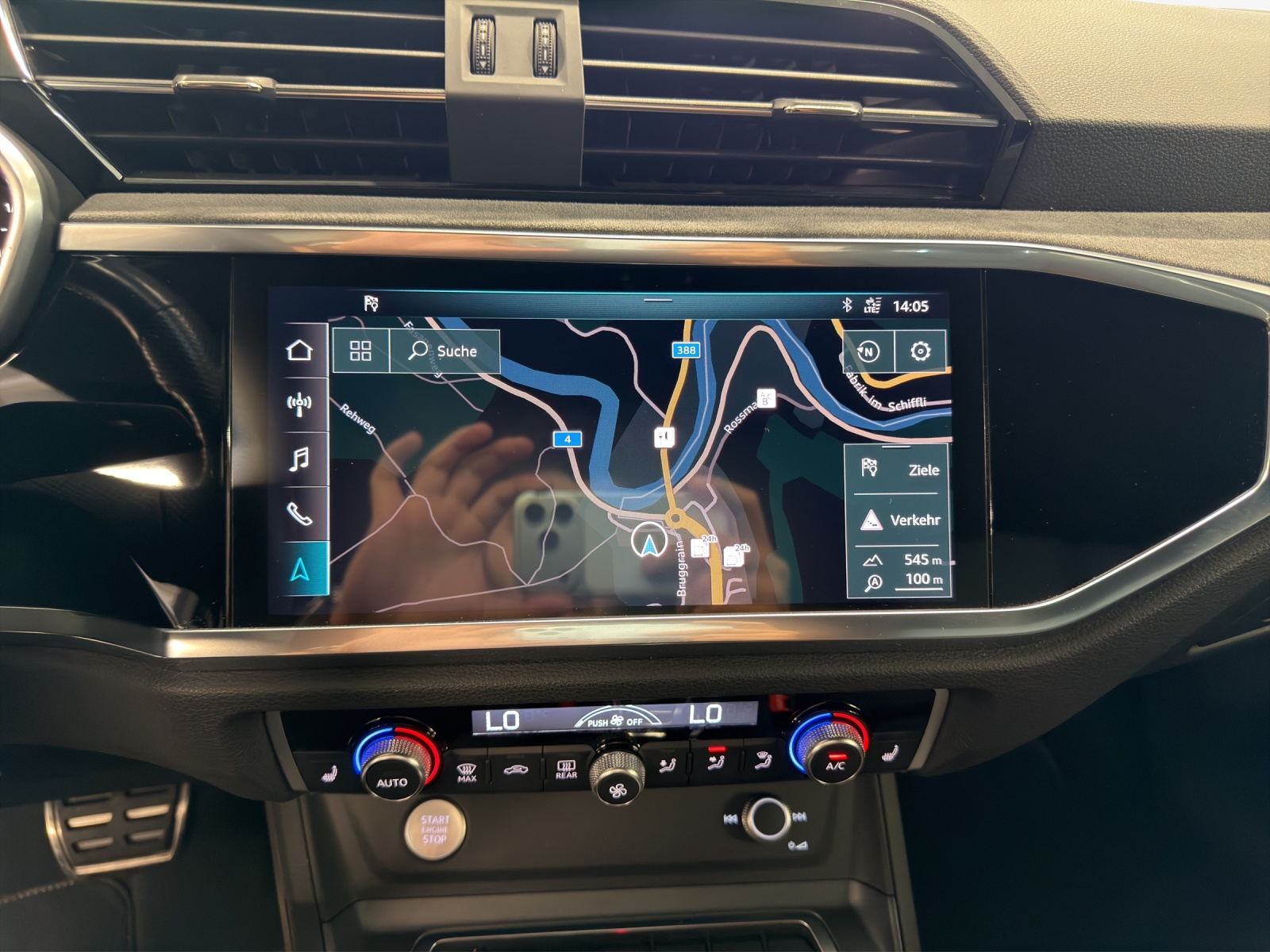 AUDI Q3 Sportback 45 TFSI S line quattro S-tronic-image-10