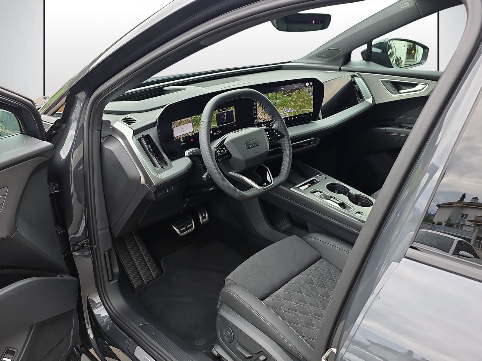 AUDI Q4 e-tron SUV quattro performance-image-5