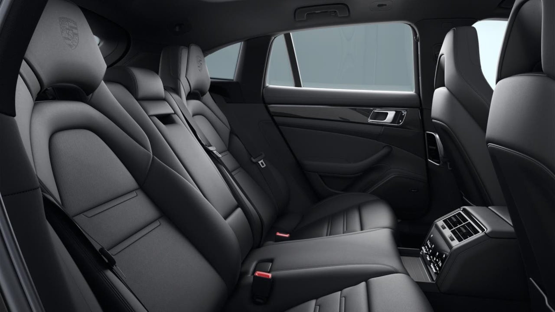 PORSCHE Panamera 4S E-Hybrid Sport Turismo-image-6