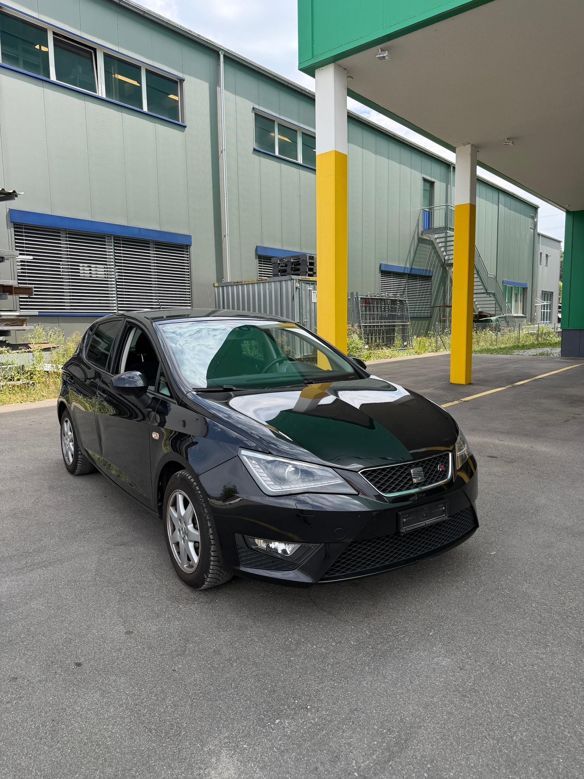 SEAT Ibiza 1.2 TSI FR-image-0