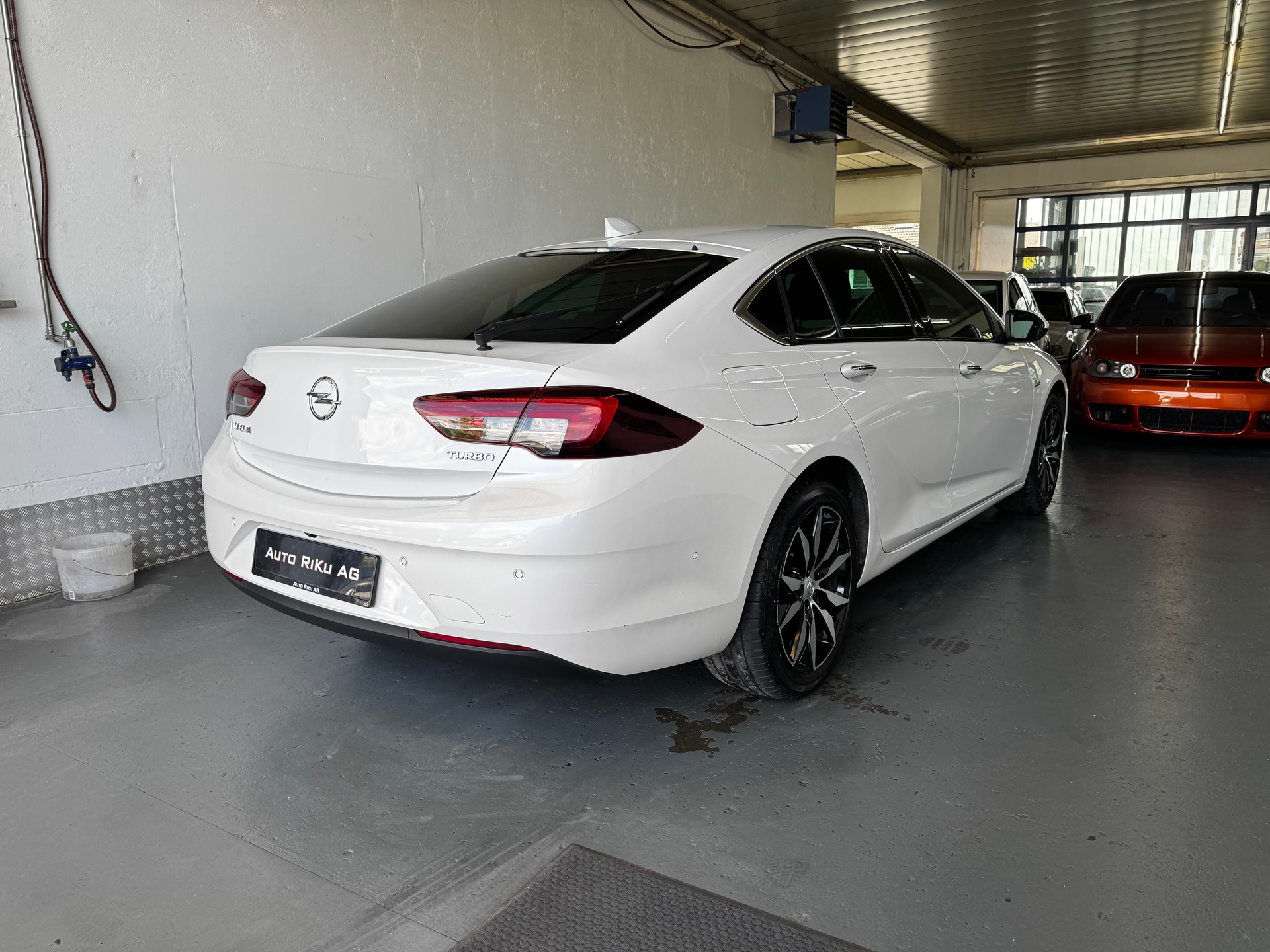 OPEL Insignia 1.5 T Grand Sport Excellence Automatic-image-8