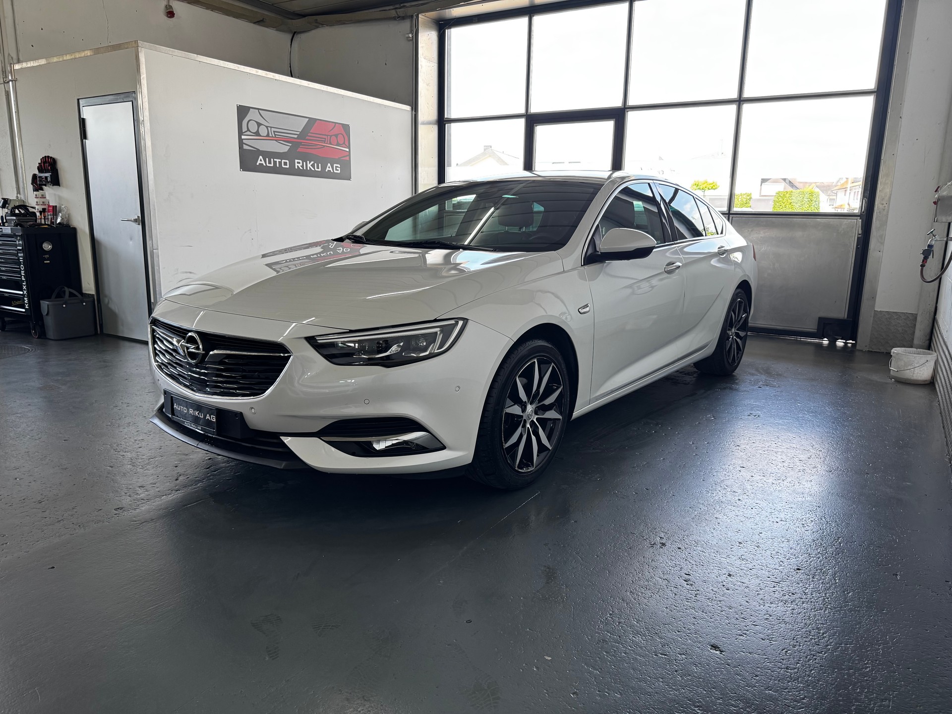 OPEL Insignia 1.5 T Grand Sport Excellence Automatic-image-5