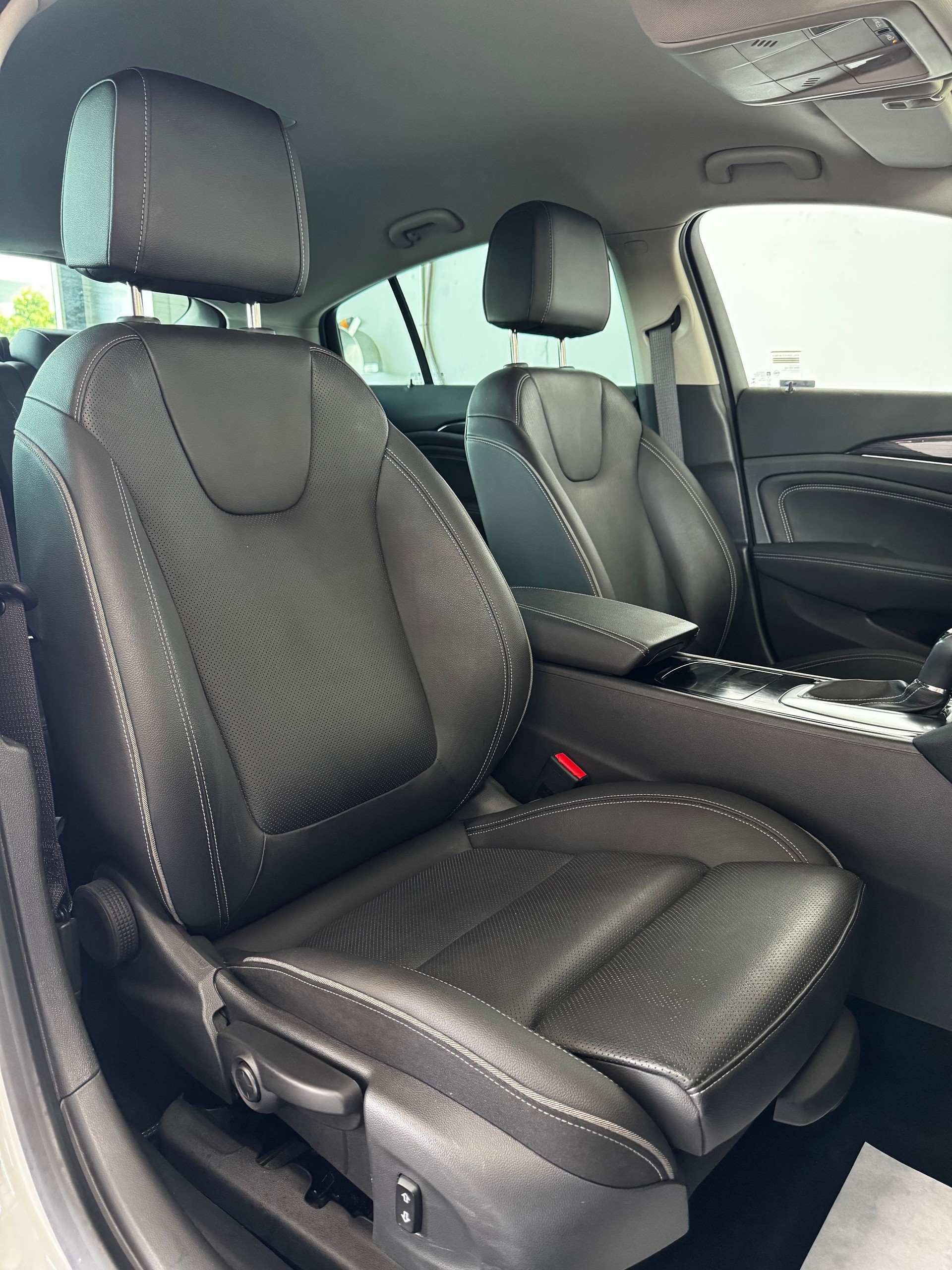 OPEL Insignia 1.5 T Grand Sport Excellence Automatic-image-19