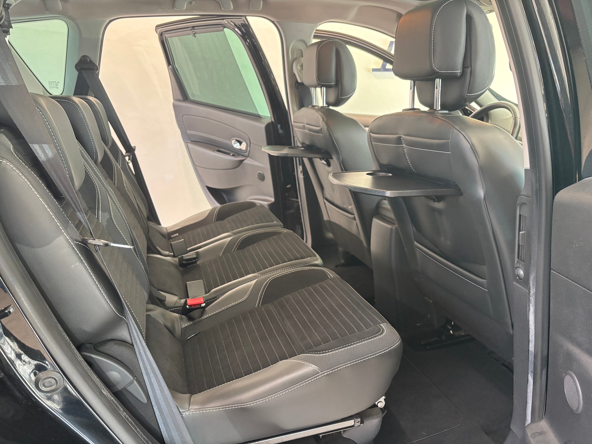 RENAULT Scénic Xmod 1.2 16V Turbo Bose Edition-image-9