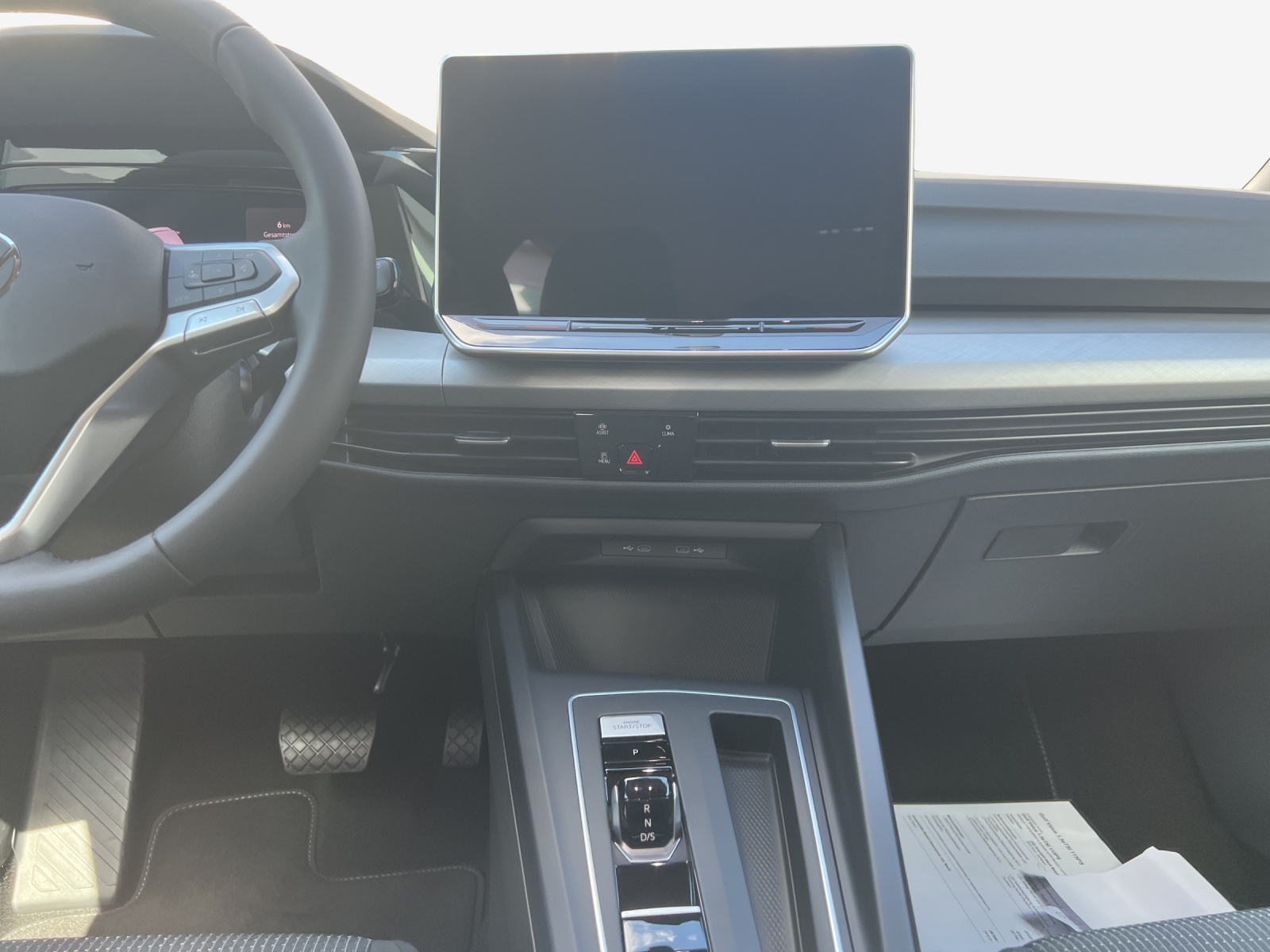 VW Golf 1.5 e TSI mHEV Value DSG-image-10
