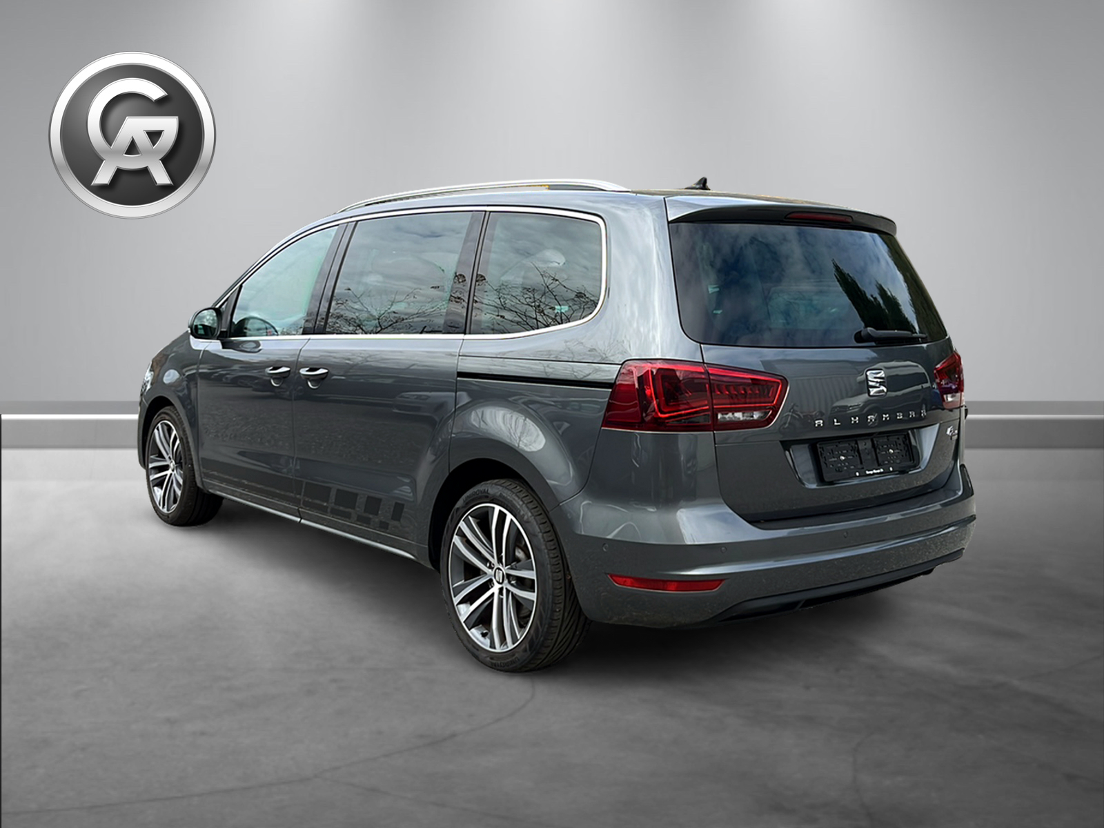 SEAT Alhambra 2.0 TDI 4Drive SWISS FR-image-14