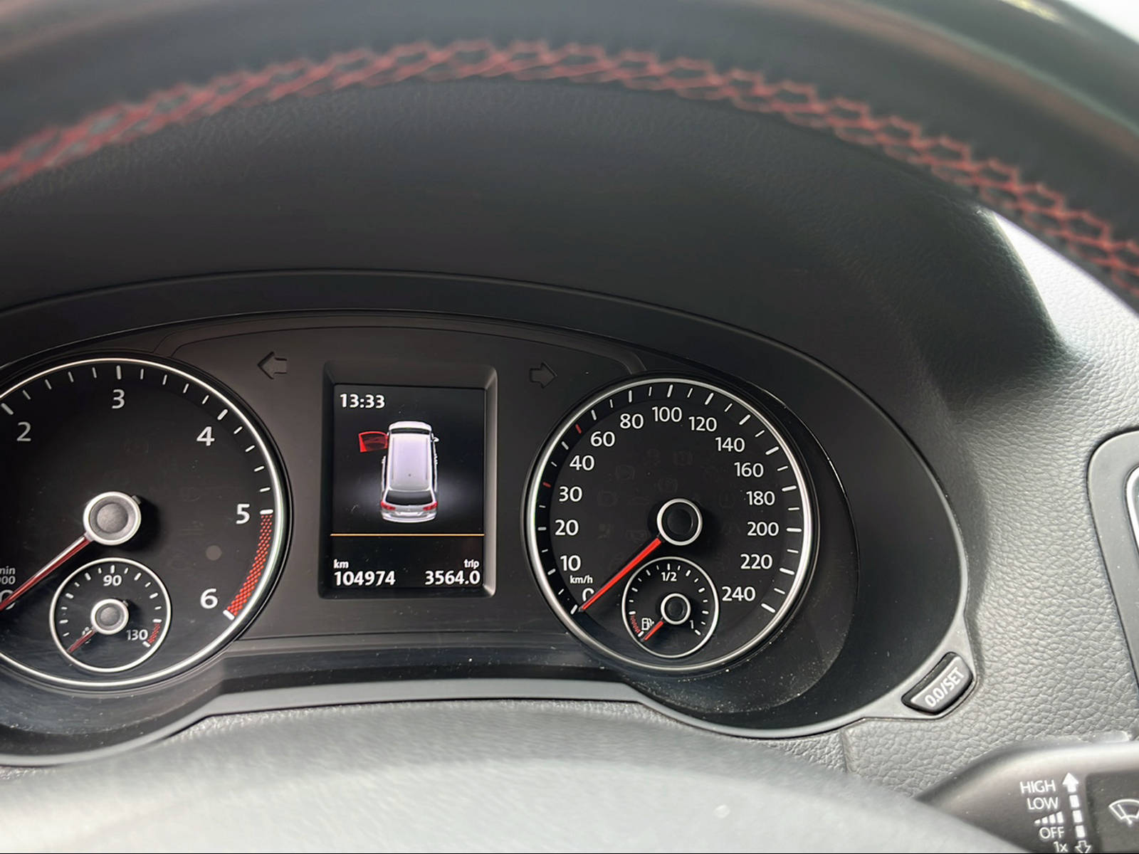 SEAT Alhambra 2.0 TDI 4Drive SWISS FR-image-3