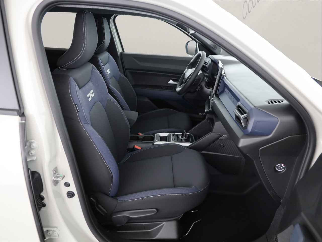 DACIA Duster 1.6 Hybrid Journey-image-6