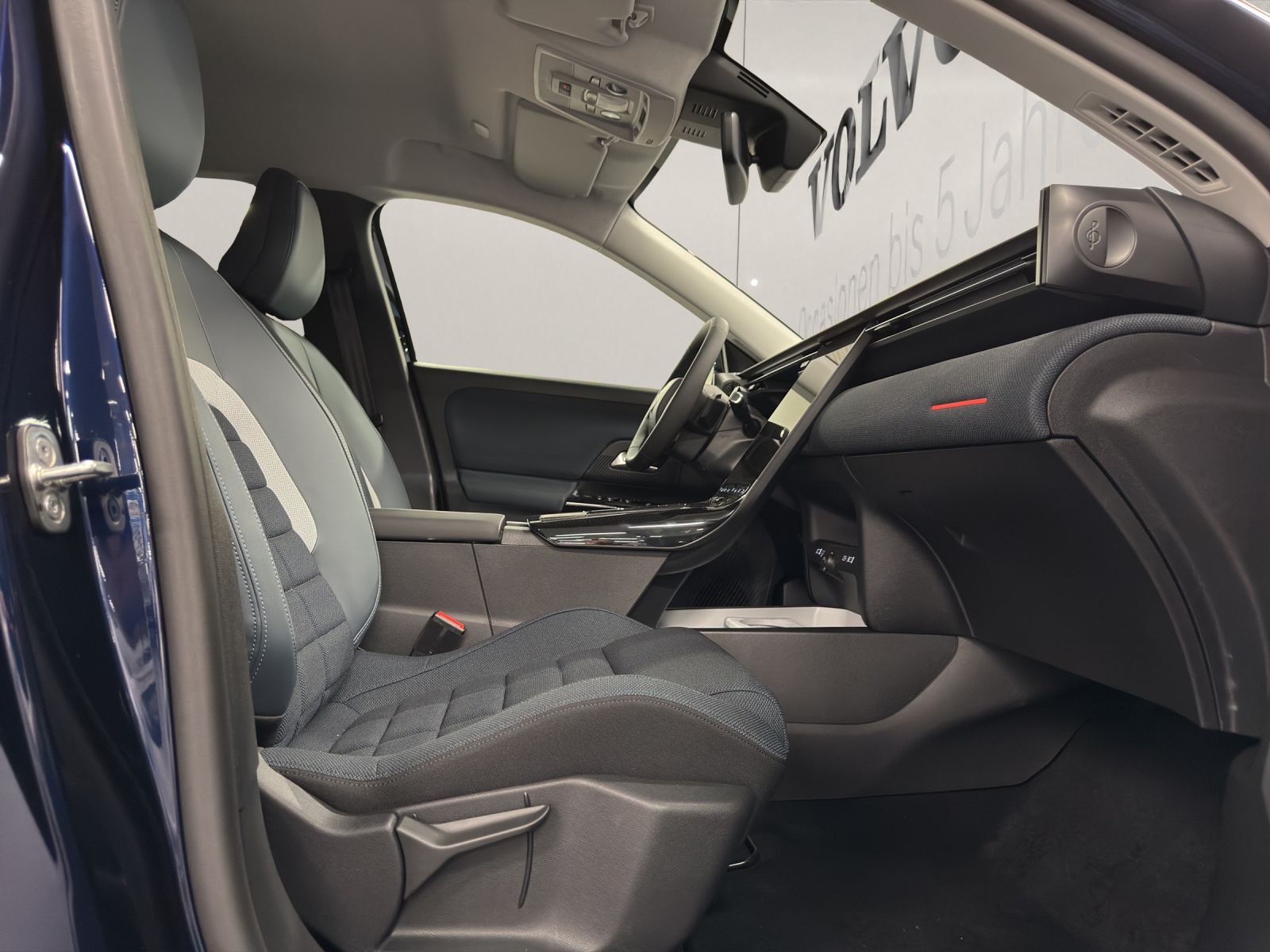 CITROEN C5 Aircross 1.2 Hybrid Plus-image-9