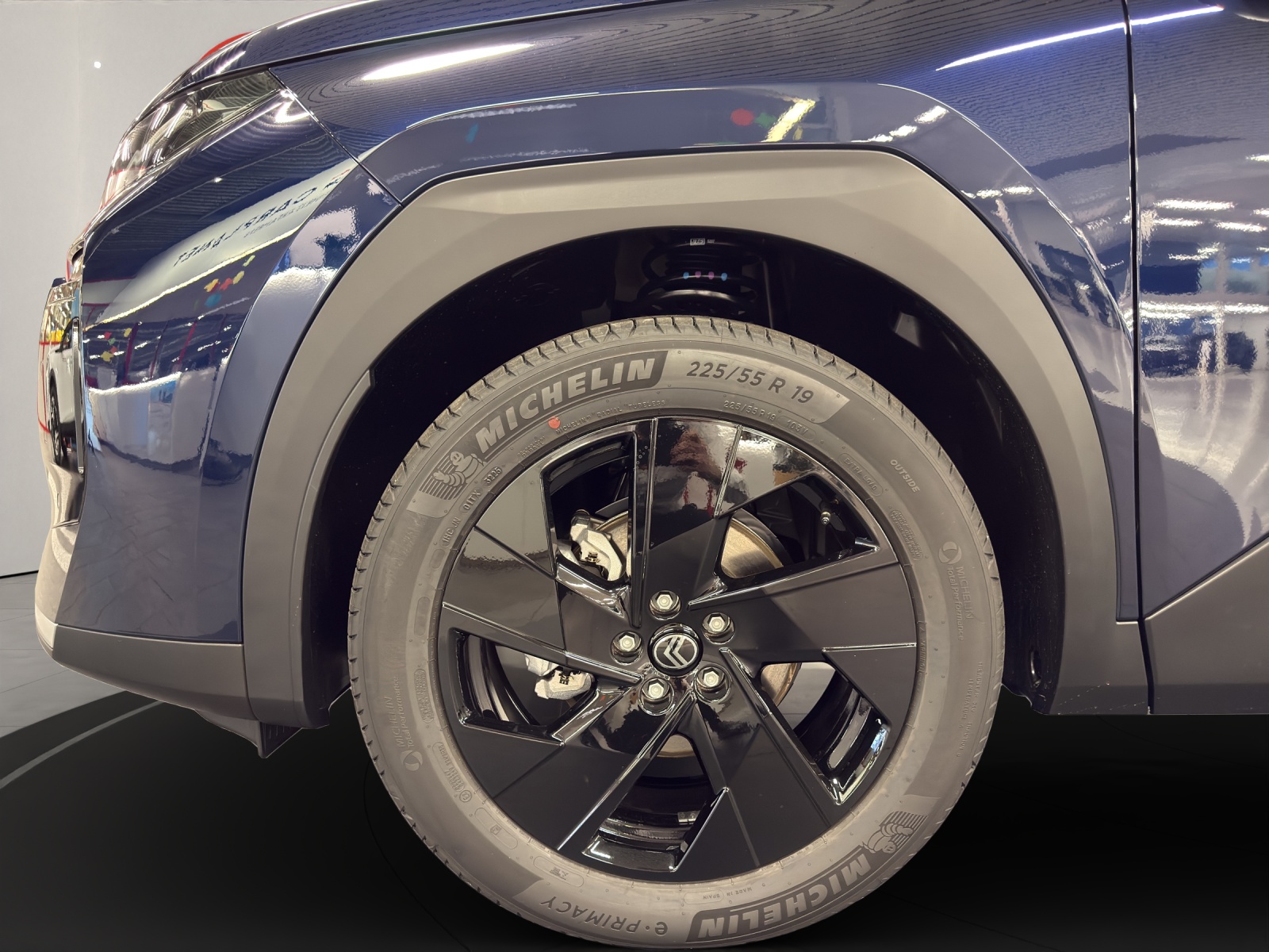 CITROEN C5 Aircross 1.2 Hybrid Plus-image-3