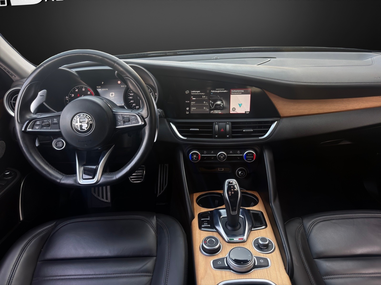 ALFA ROMEO Giulia 2.0 TI Automatic mit 201 PS-image-10