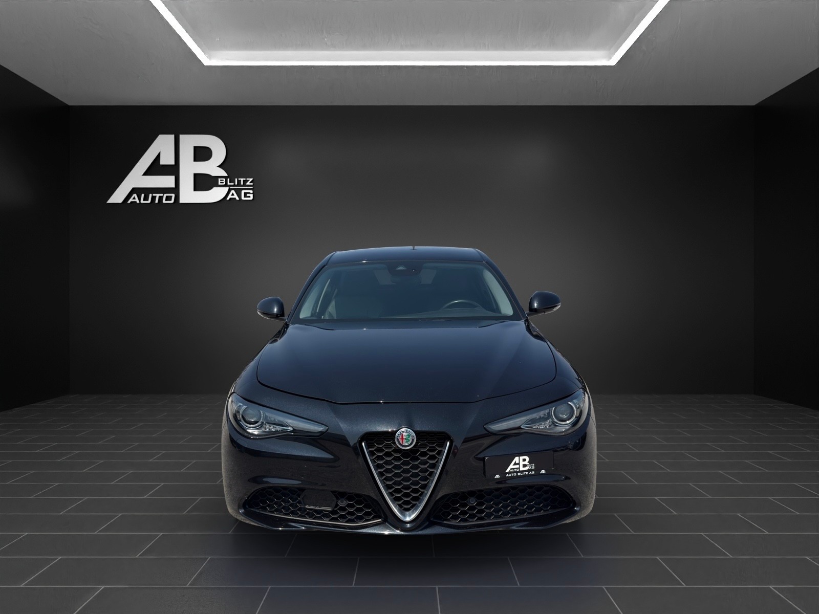 ALFA ROMEO Giulia 2.0 TI Automatic mit 201 PS-image-0