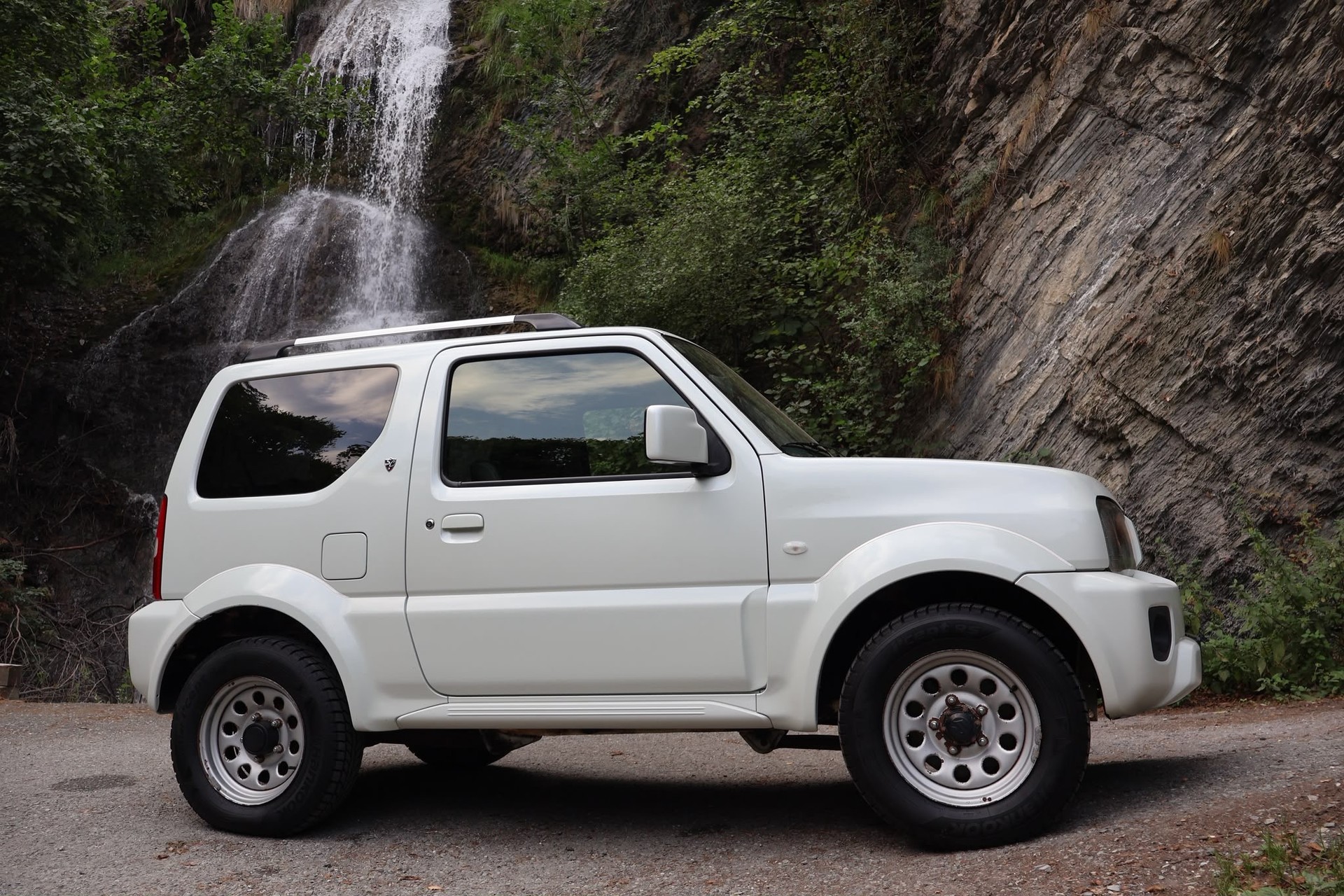 SUZUKI Jimny 1.3 16V Sergio Cellano-image-3