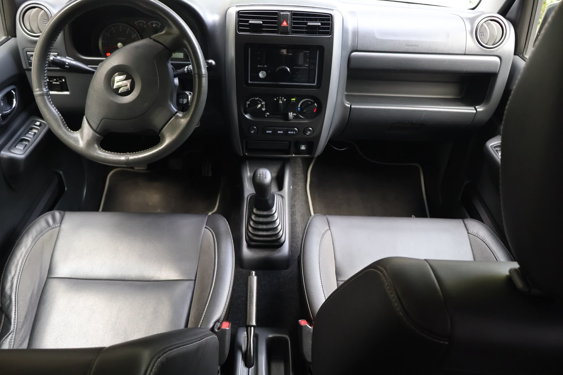 SUZUKI Jimny 1.3 16V Sergio Cellano-image-7