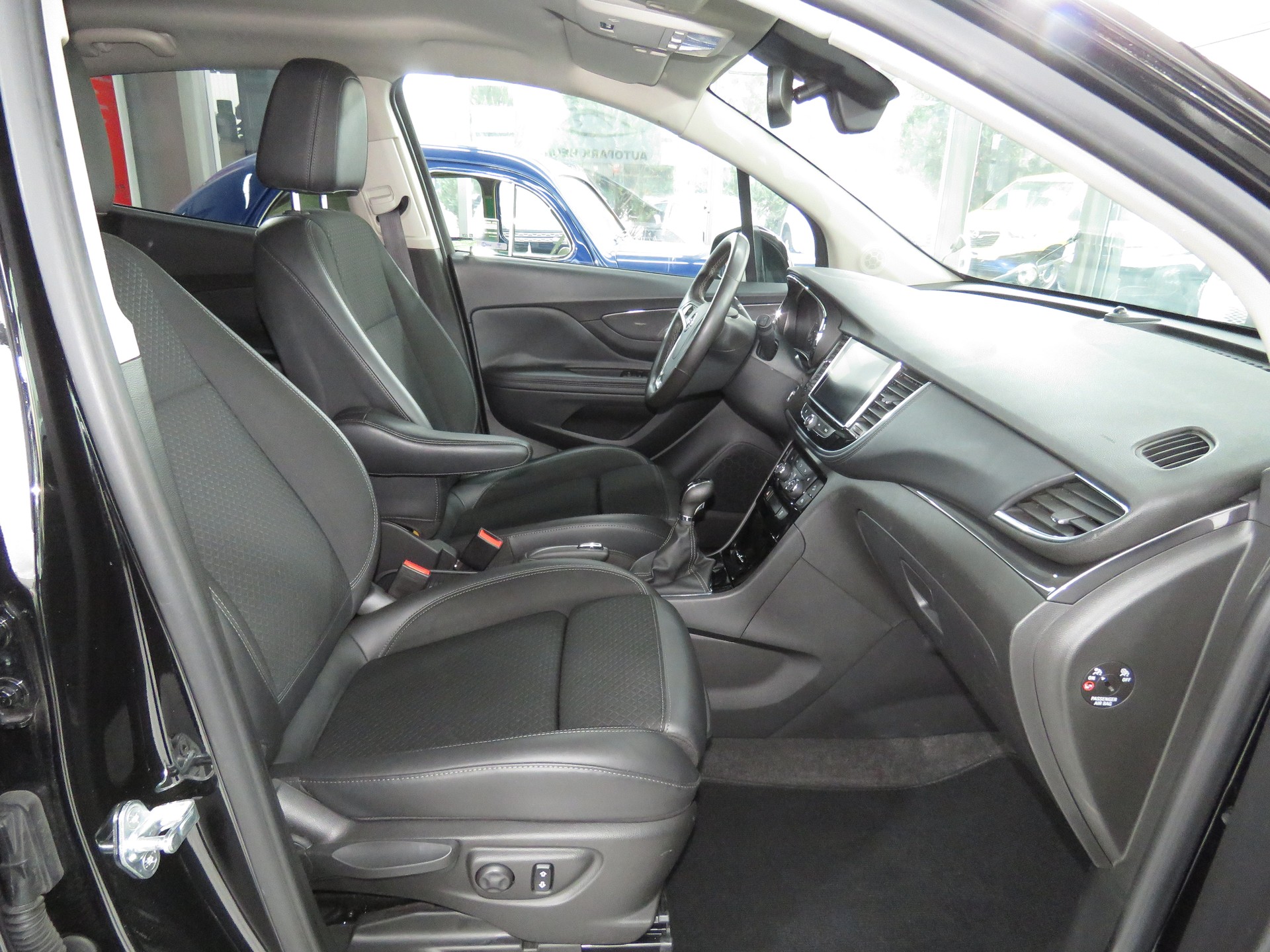 OPEL Mokka X 1.6 CDTi Excellence 4WD-image-11
