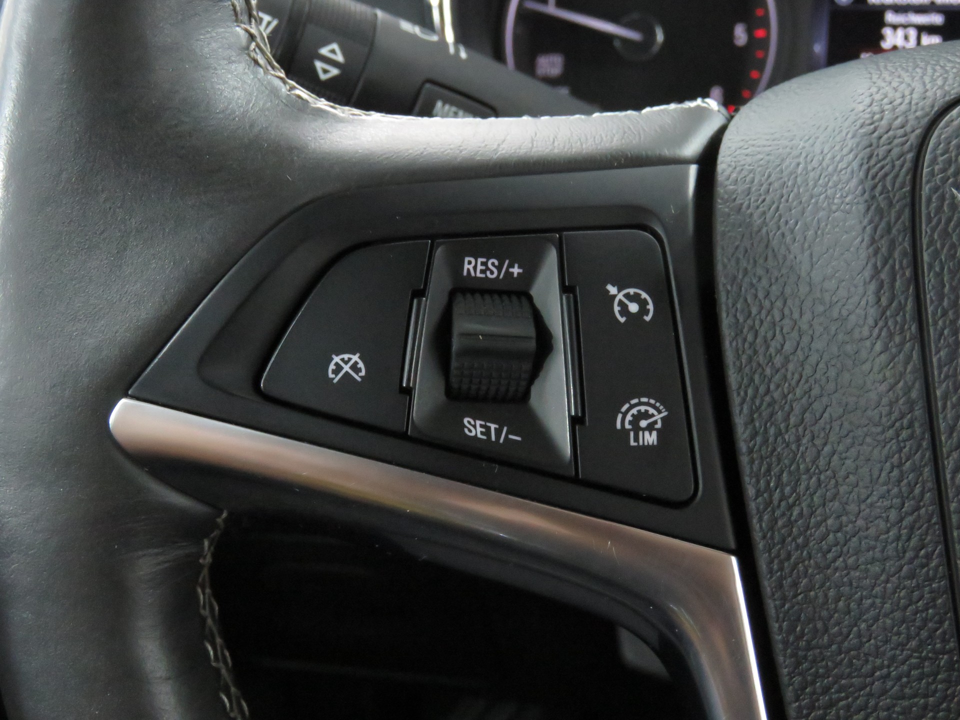 OPEL Mokka X 1.6 CDTi Excellence 4WD-image-20