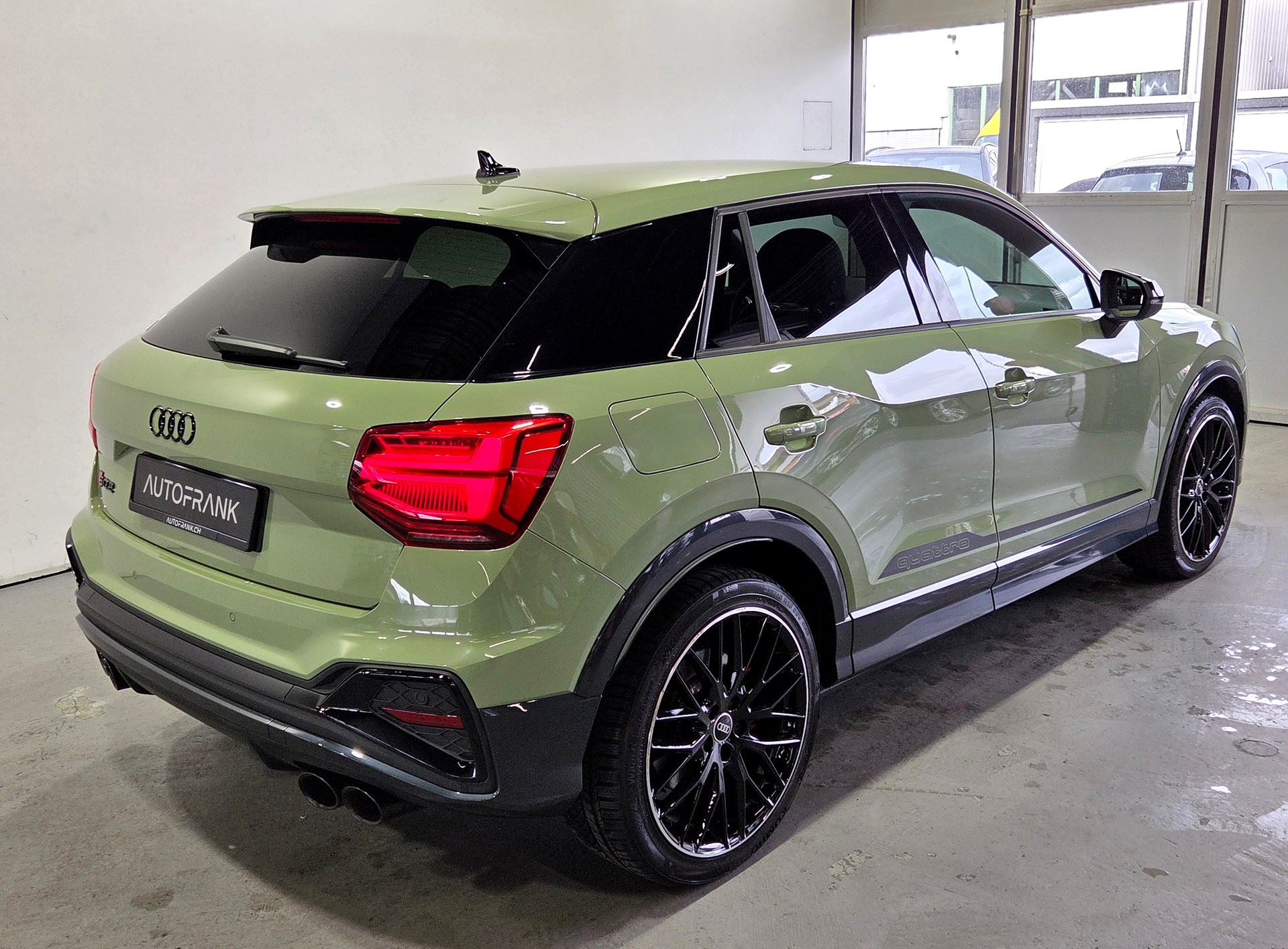AUDI SQ2 2.0 TFSI quattro S-Tronic-image-4