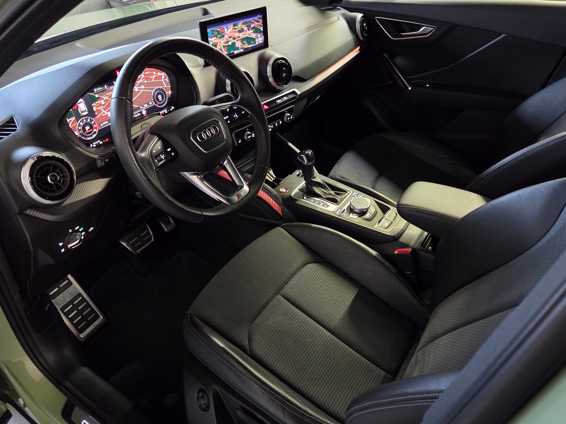 AUDI SQ2 2.0 TFSI quattro S-Tronic-image-13