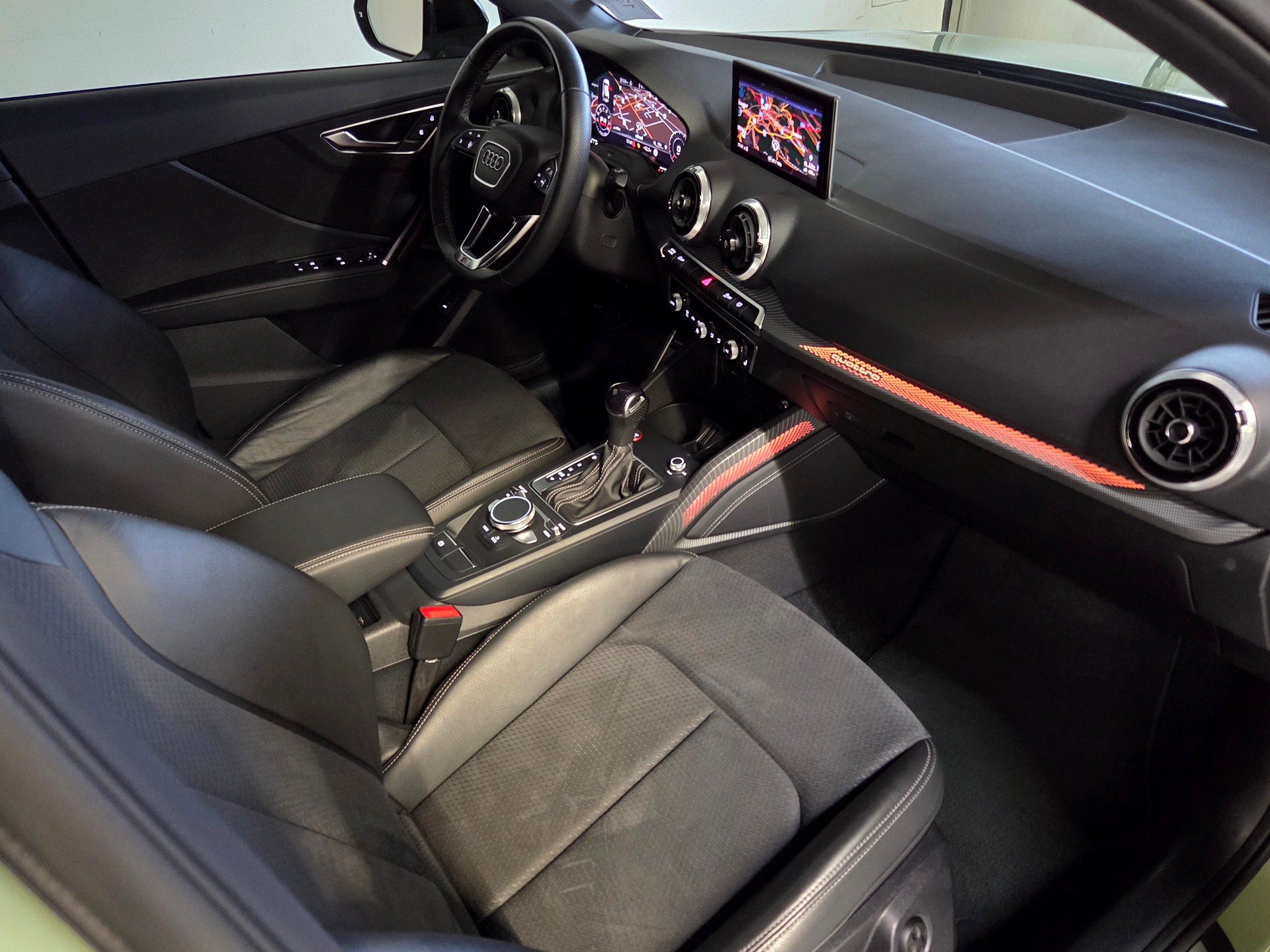AUDI SQ2 2.0 TFSI quattro S-Tronic-image-18