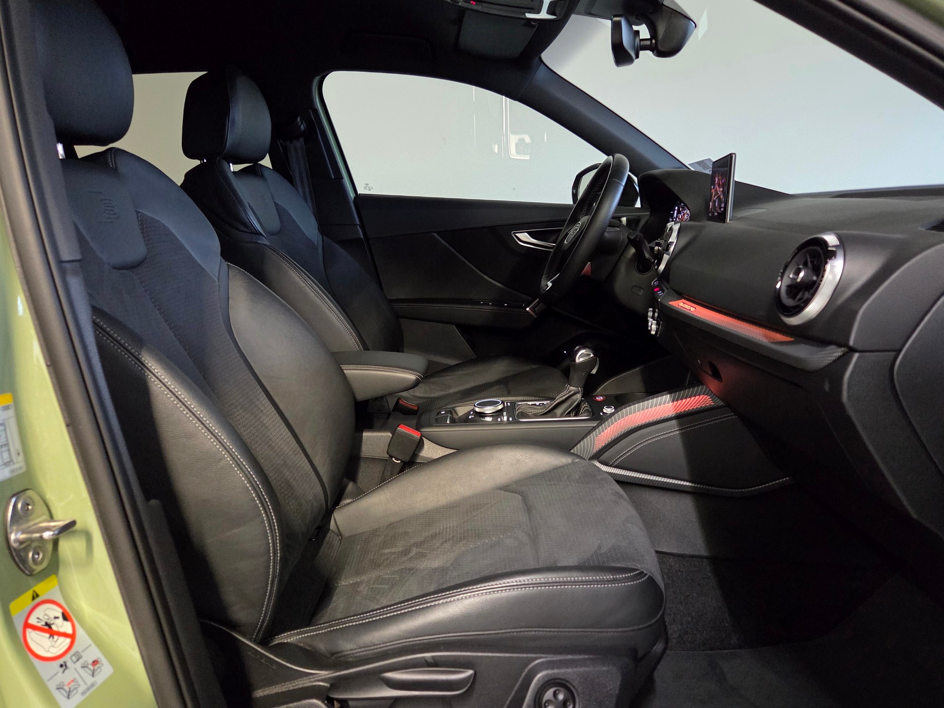 AUDI SQ2 2.0 TFSI quattro S-Tronic-image-22