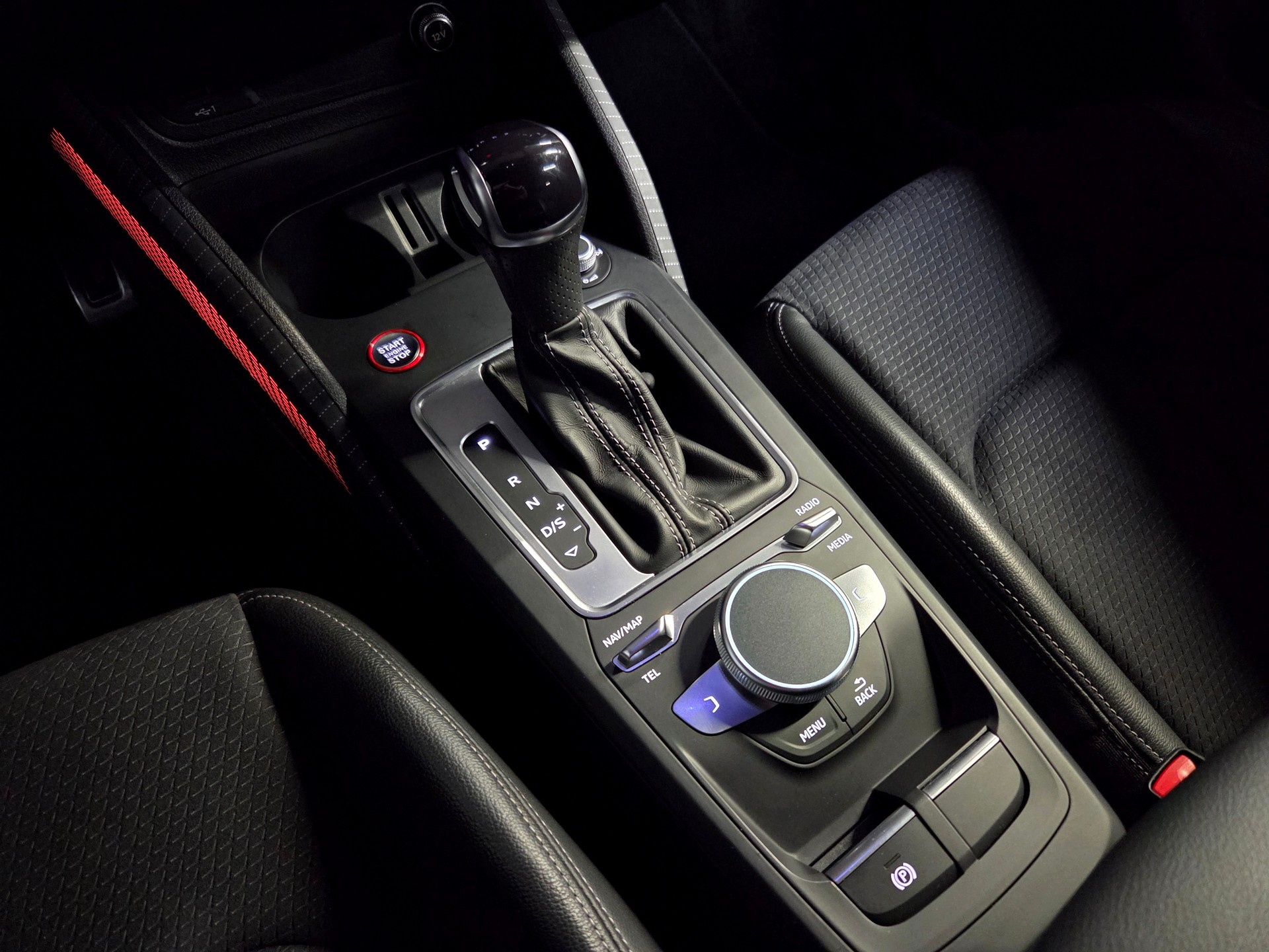 AUDI SQ2 2.0 TFSI quattro S-Tronic-image-11