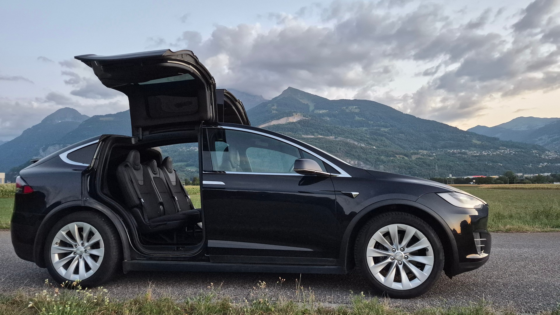 TESLA 75 D-image-0
