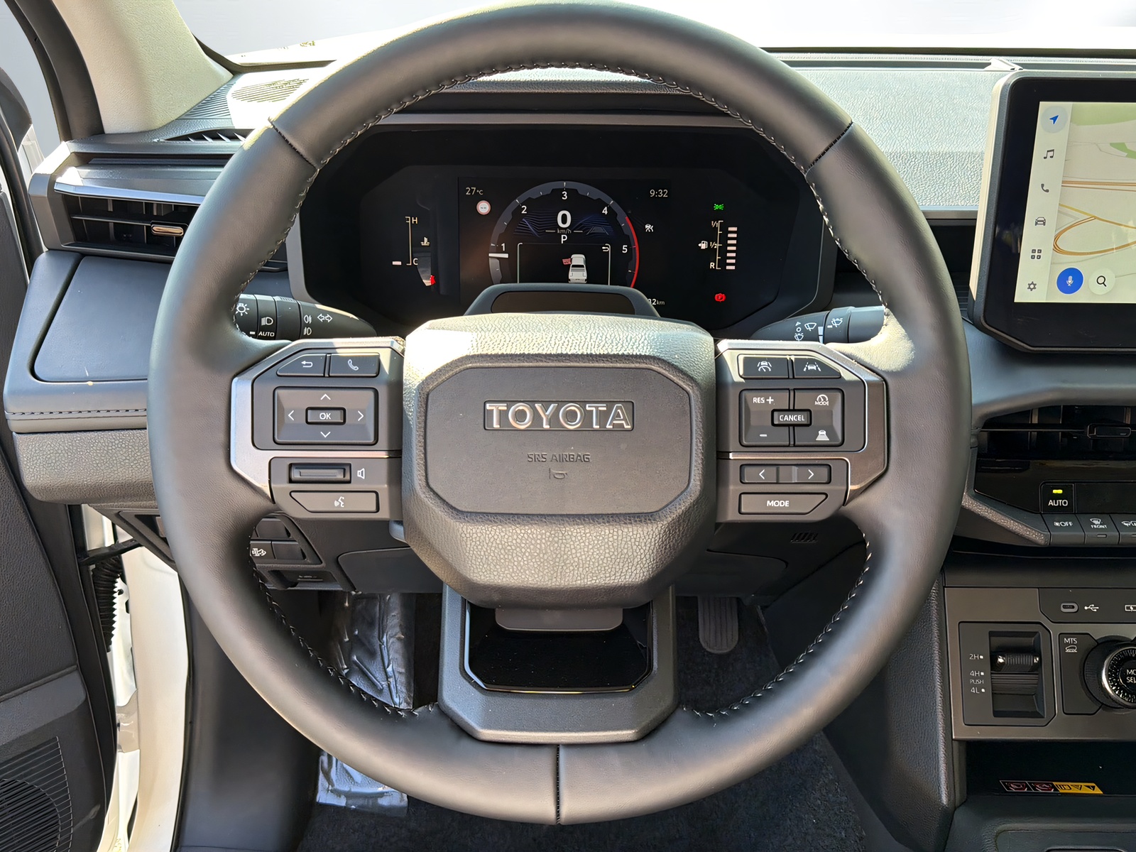 TOYOTA Hilux 2.8d MHEV Advanced Double Cab 4x4-image-6