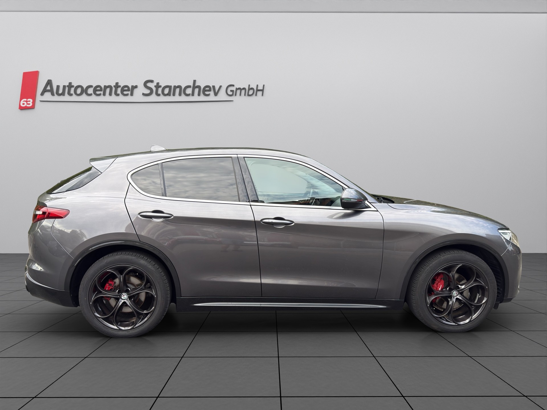 ALFA ROMEO Stelvio 2.0 TI Q4 Automatic-image-6