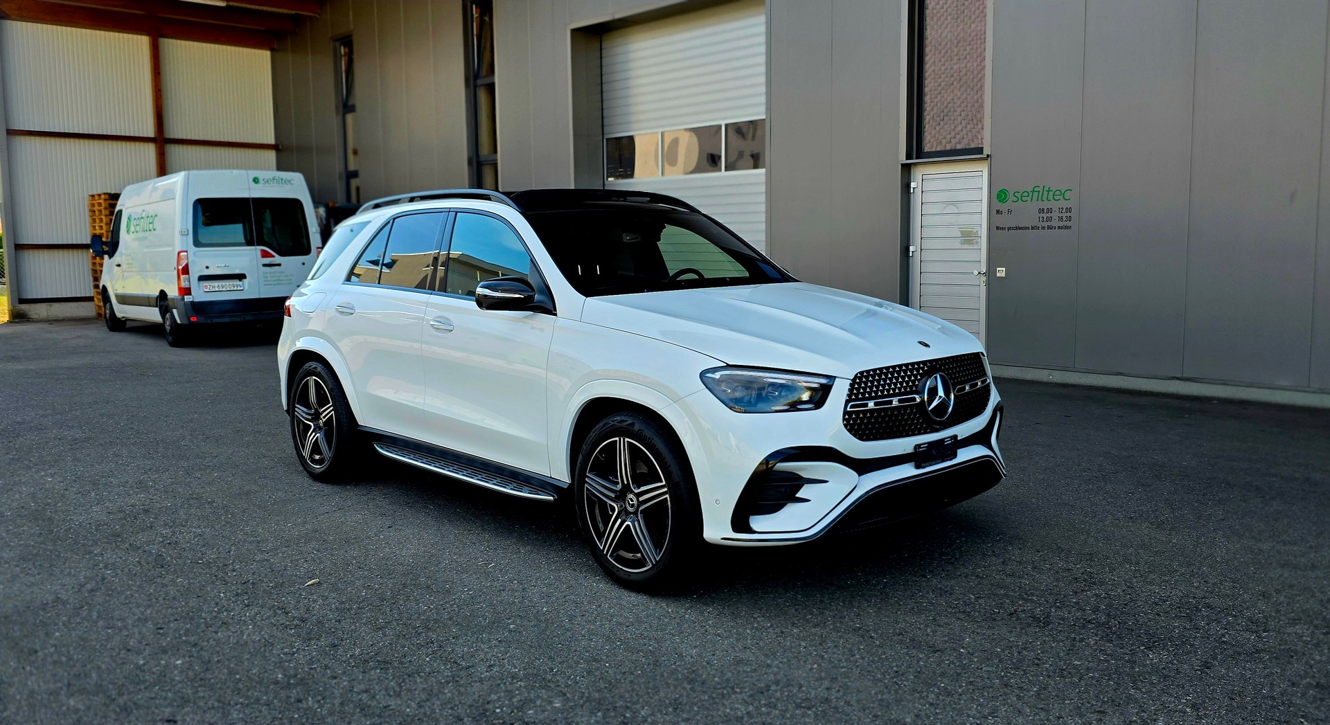 MERCEDES-BENZ GLE 450D 4MATIC 9G-TRONIC AMG LINE PREMIUM, NIGHT-PAKET, PANORAMA, DISTRONIC, ANHÄNGERKUPPLUNG