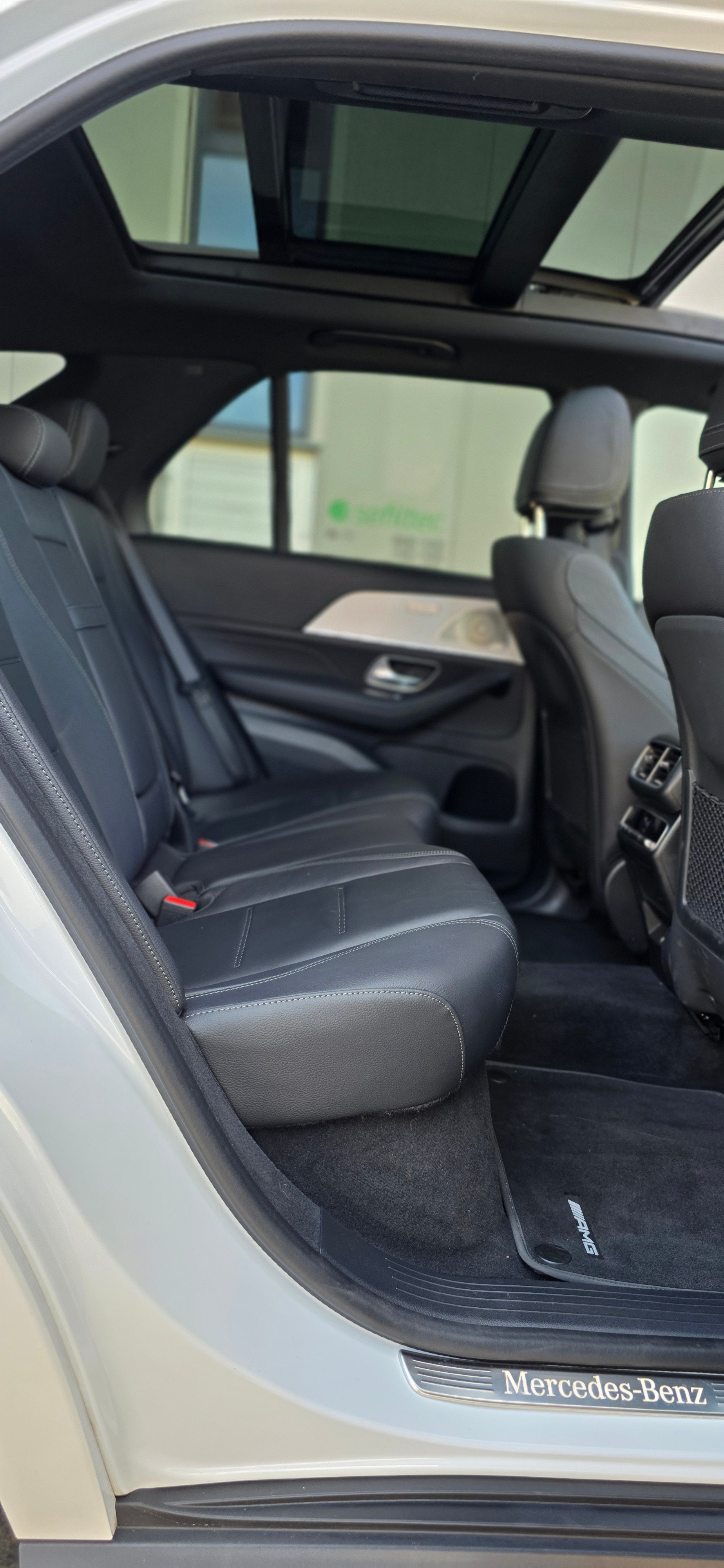 MERCEDES-BENZ GLE 450D 4MATIC 9G-TRONIC AMG LINE PREMIUM, NIGHT-PAKET, PANORAMA, DISTRONIC, ANHÄNGERKUPPLUNG-image-10
