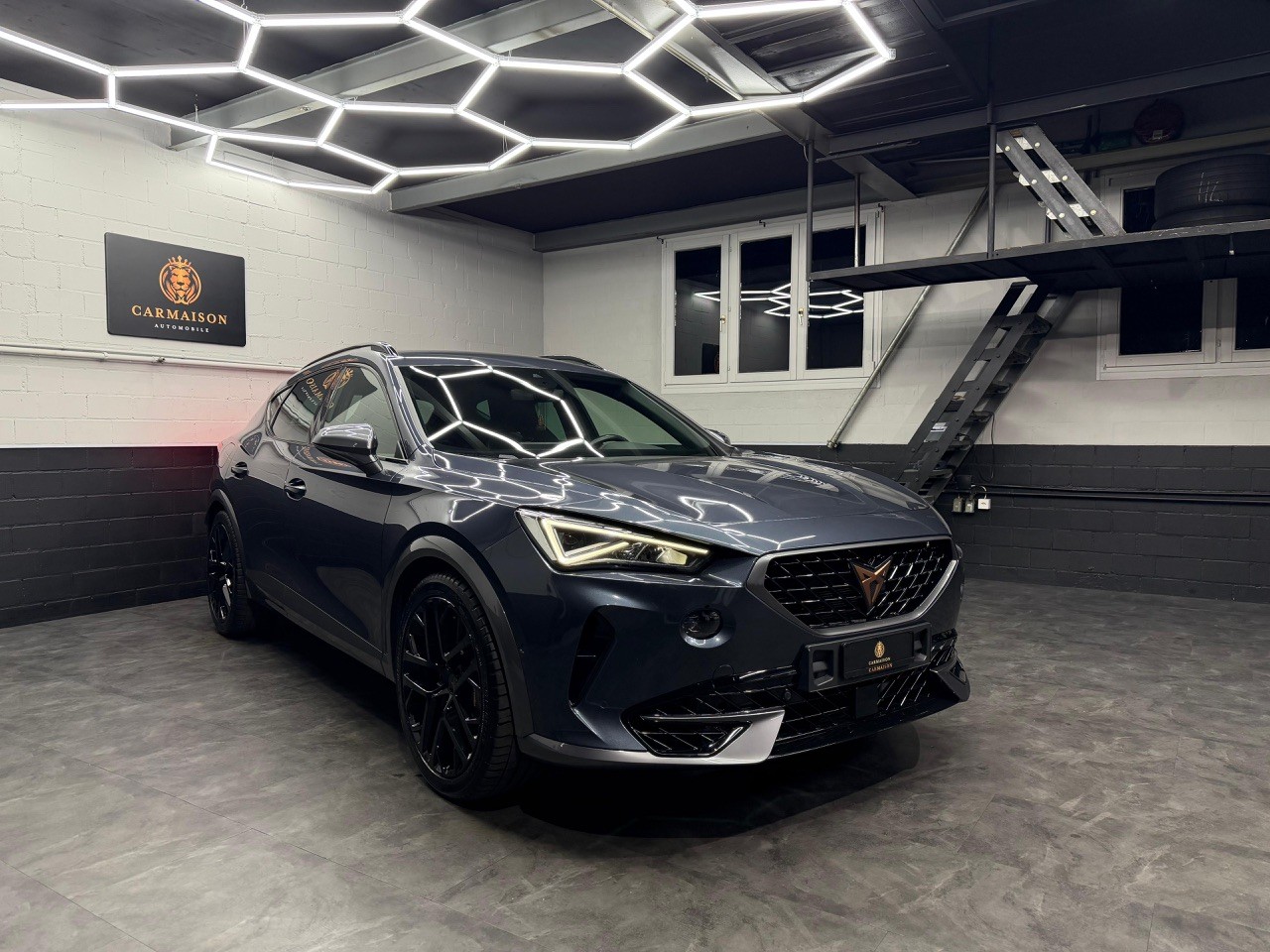 CUPRA Formentor 2.0TSI VZ 4Drive DSG | CH-Fahrzeug | H&R | Maxton-Design | Anhängerkupplung | Virtual Cockpit-image-0