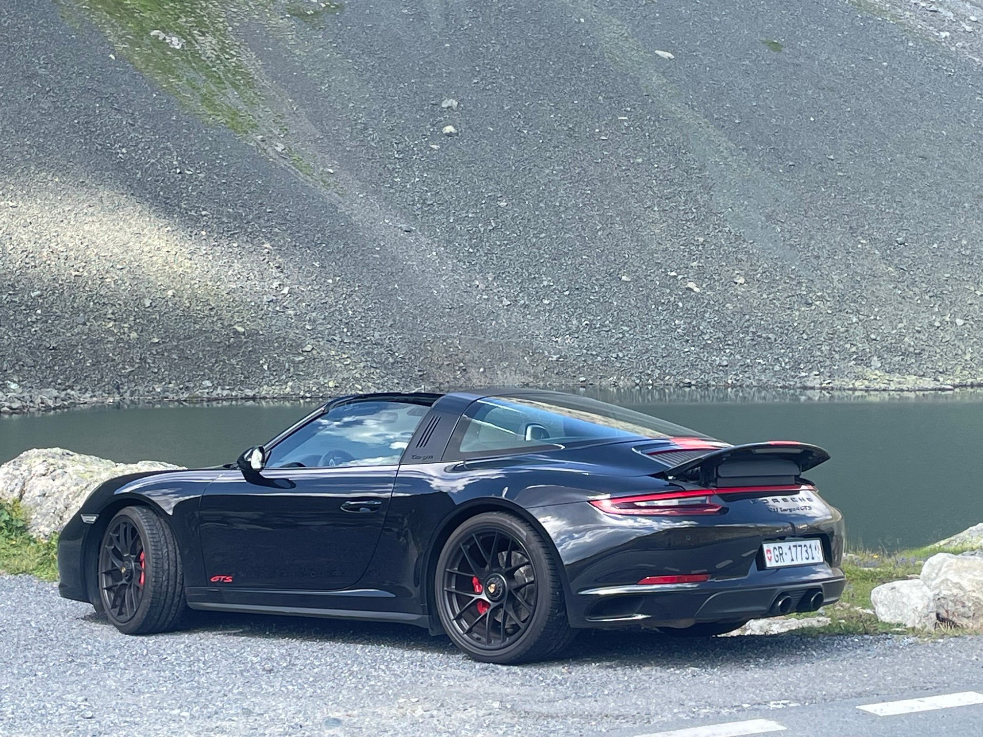 PORSCHE 3.0 Targa 4 GTS PDK-image-1