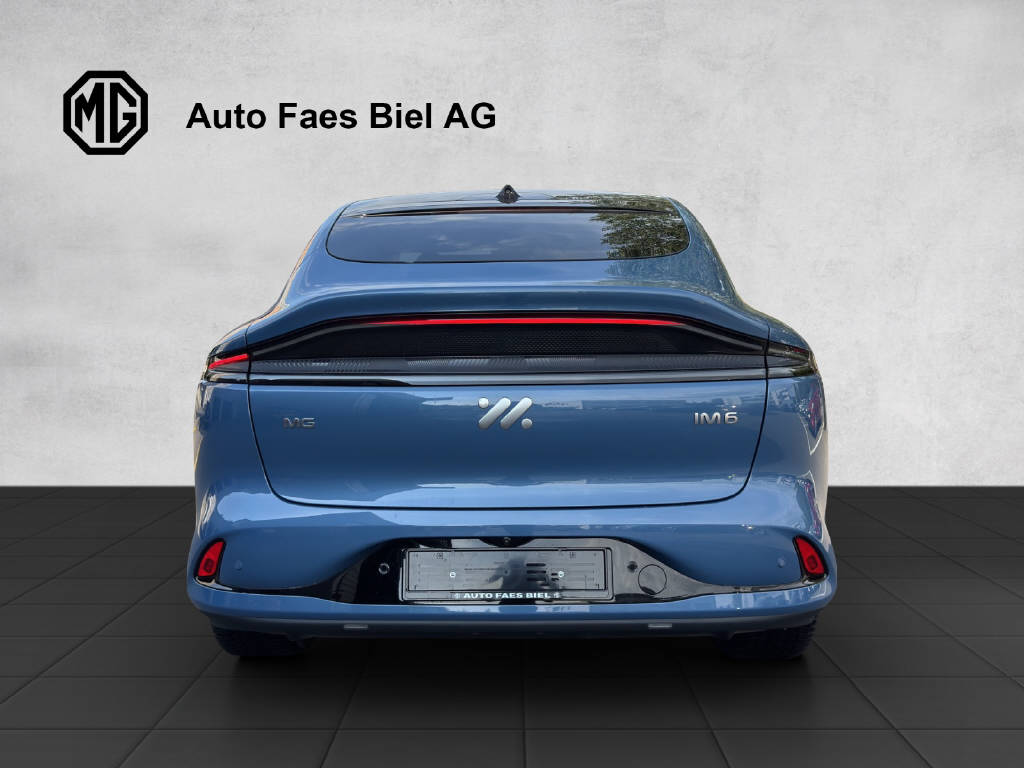 MG IM6 100 kWh Performance 21 4WD-image-4