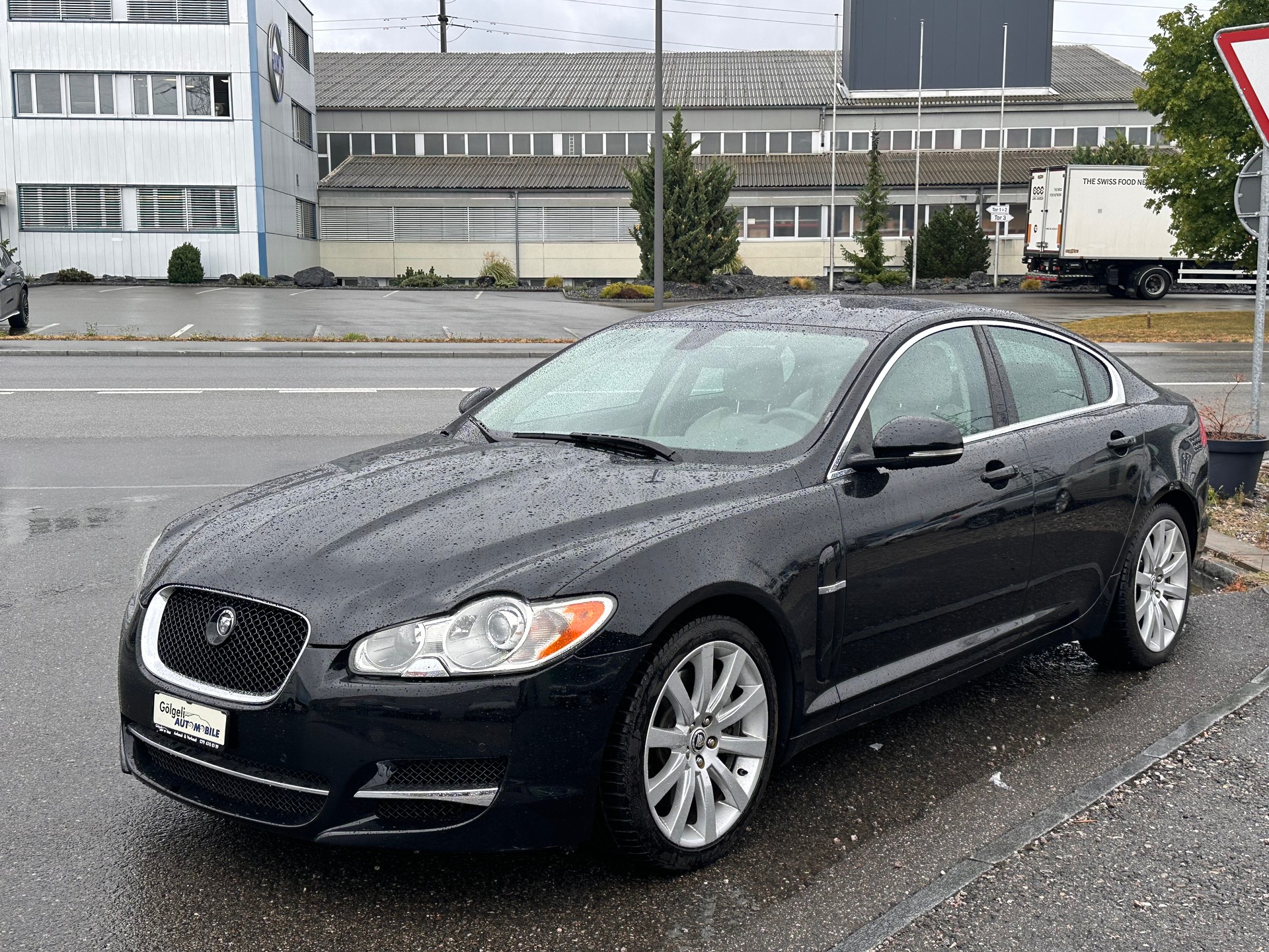 JAGUAR XF 3.0d S V6 Premium Luxury-image-0