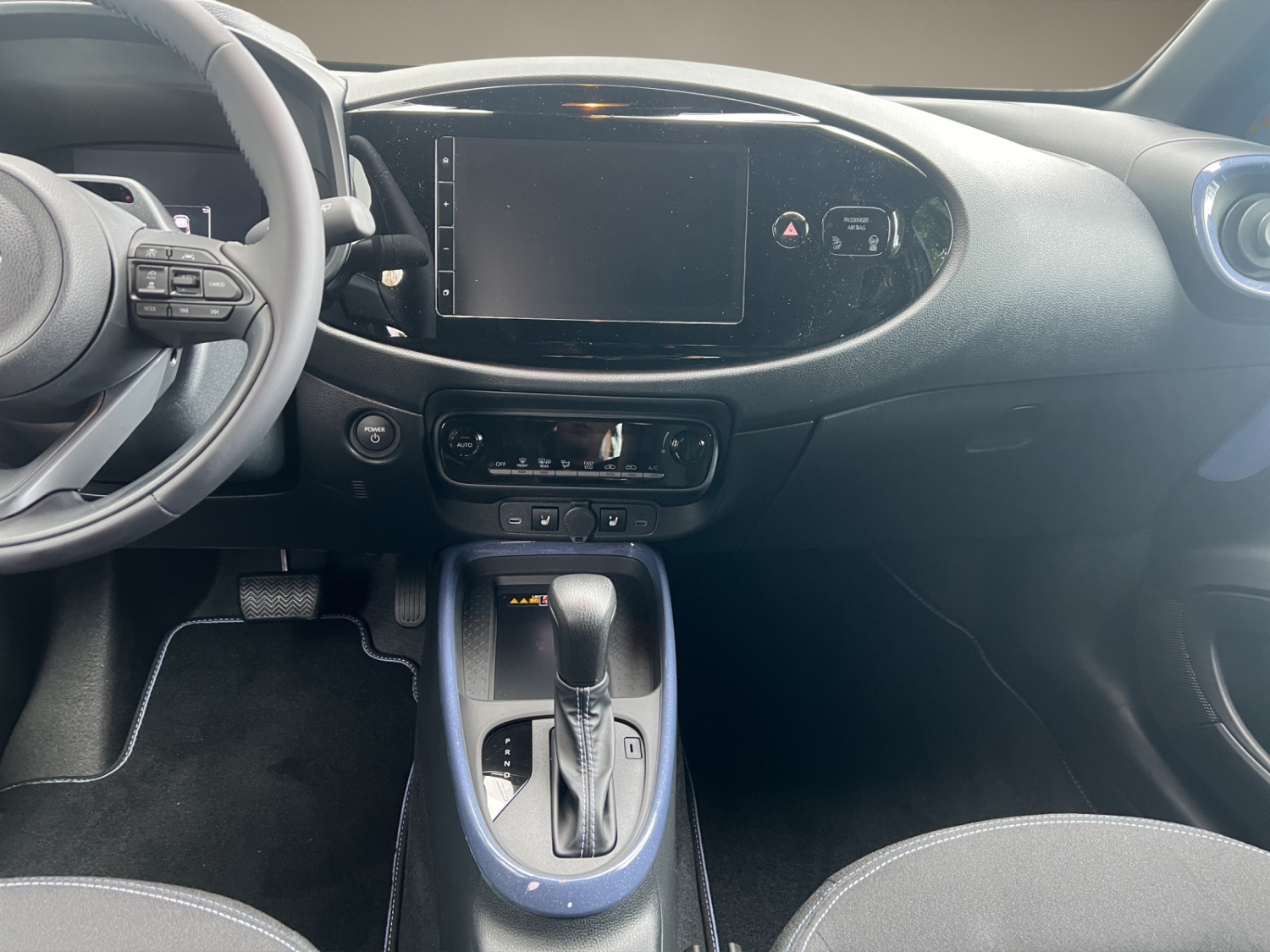 TOYOTA Aygo X 1.5 VVT-i HSD Trend-image-11