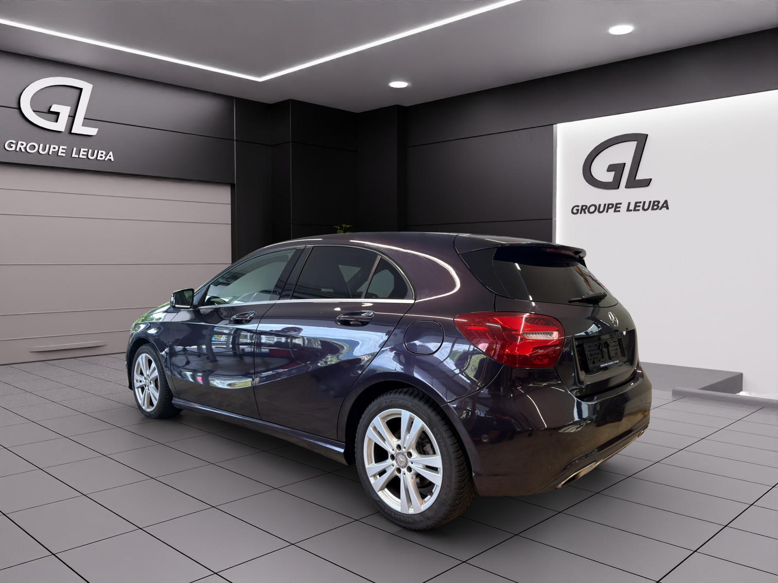 MERCEDES-BENZ A 200 7G-DCT-image-3