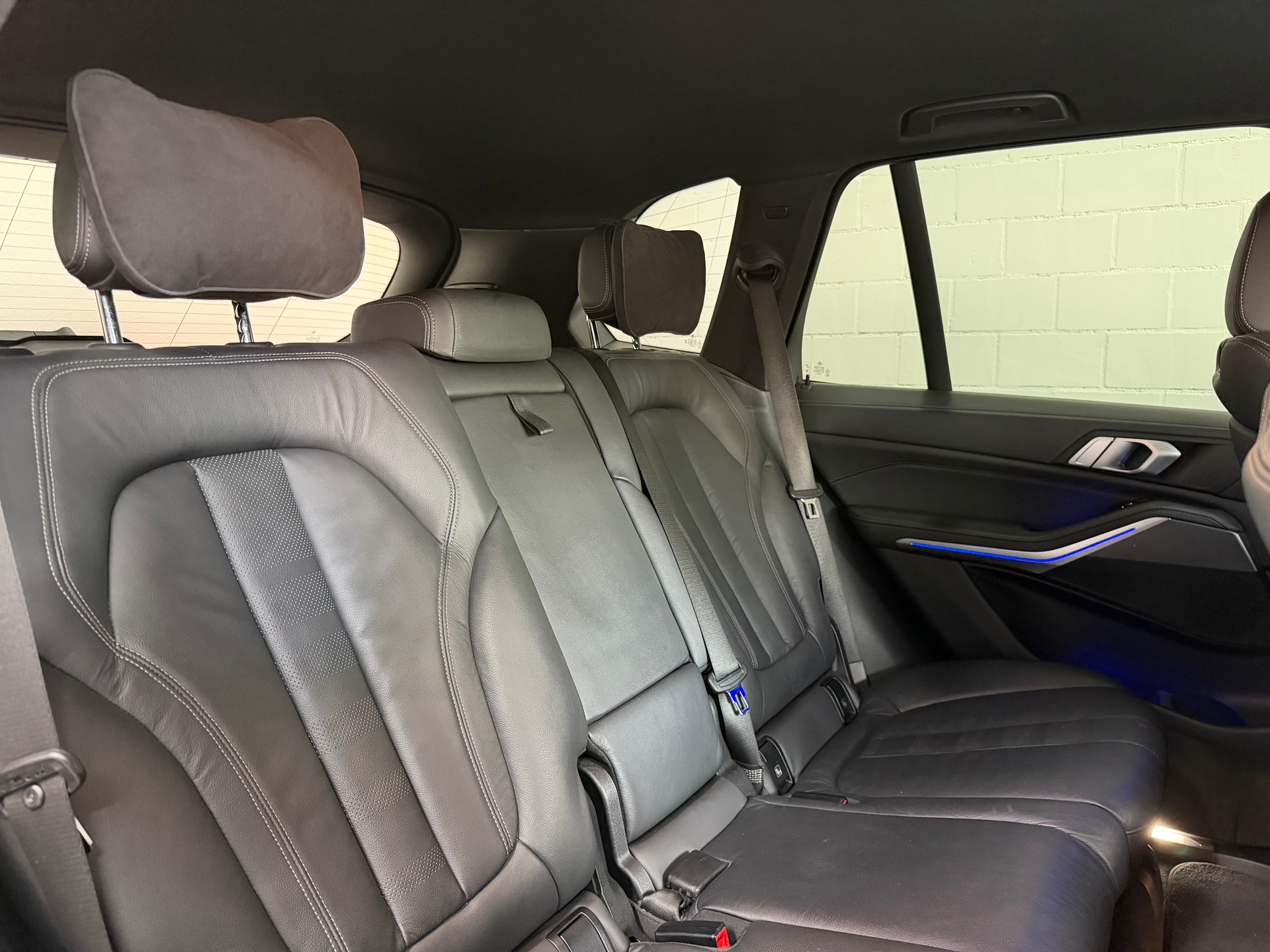 BMW X5 xDrive 30d Steptronic * 7 Plätzer *-image-11