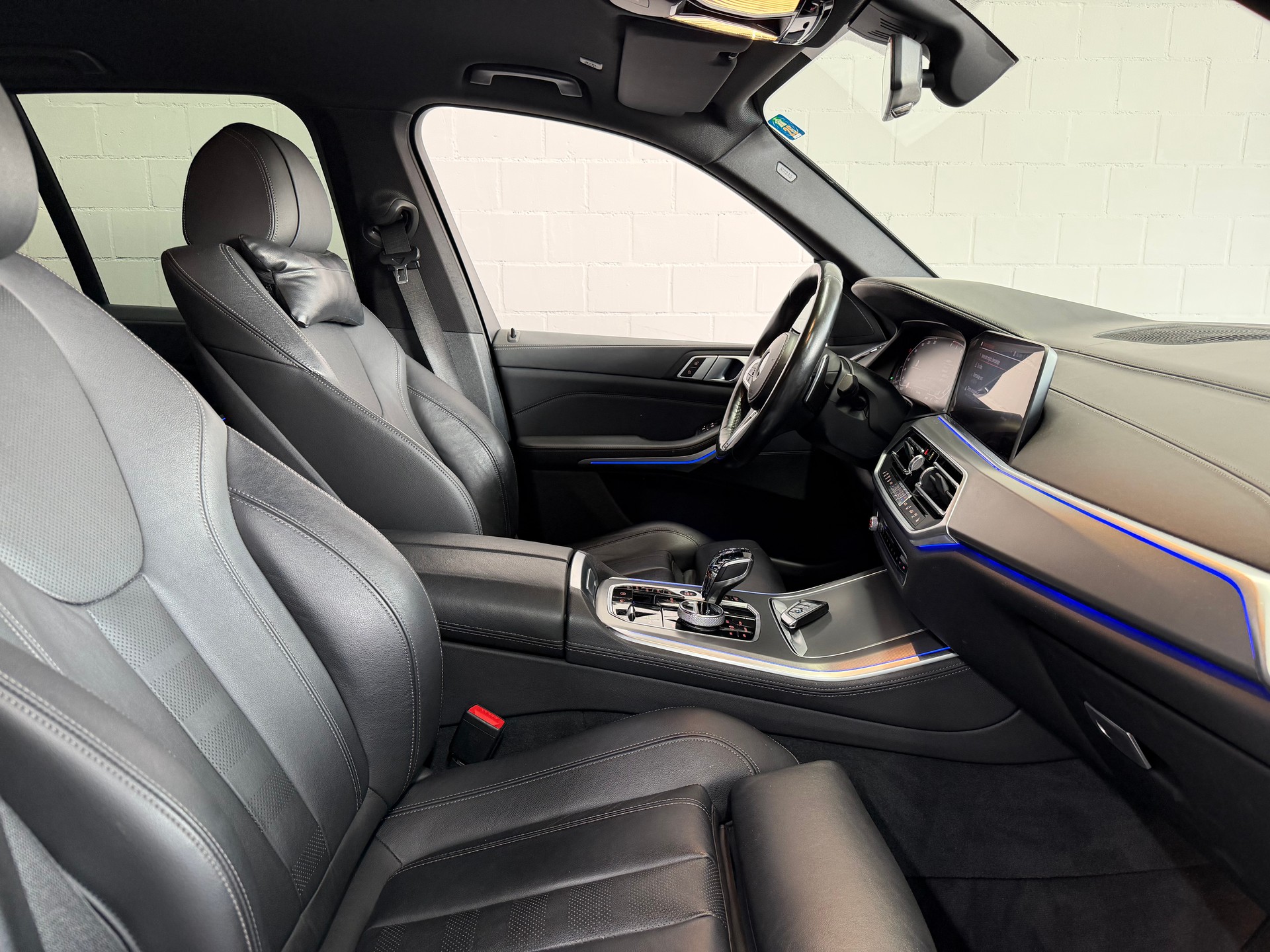 BMW X5 xDrive 30d Steptronic * 7 Plätzer *-image-5