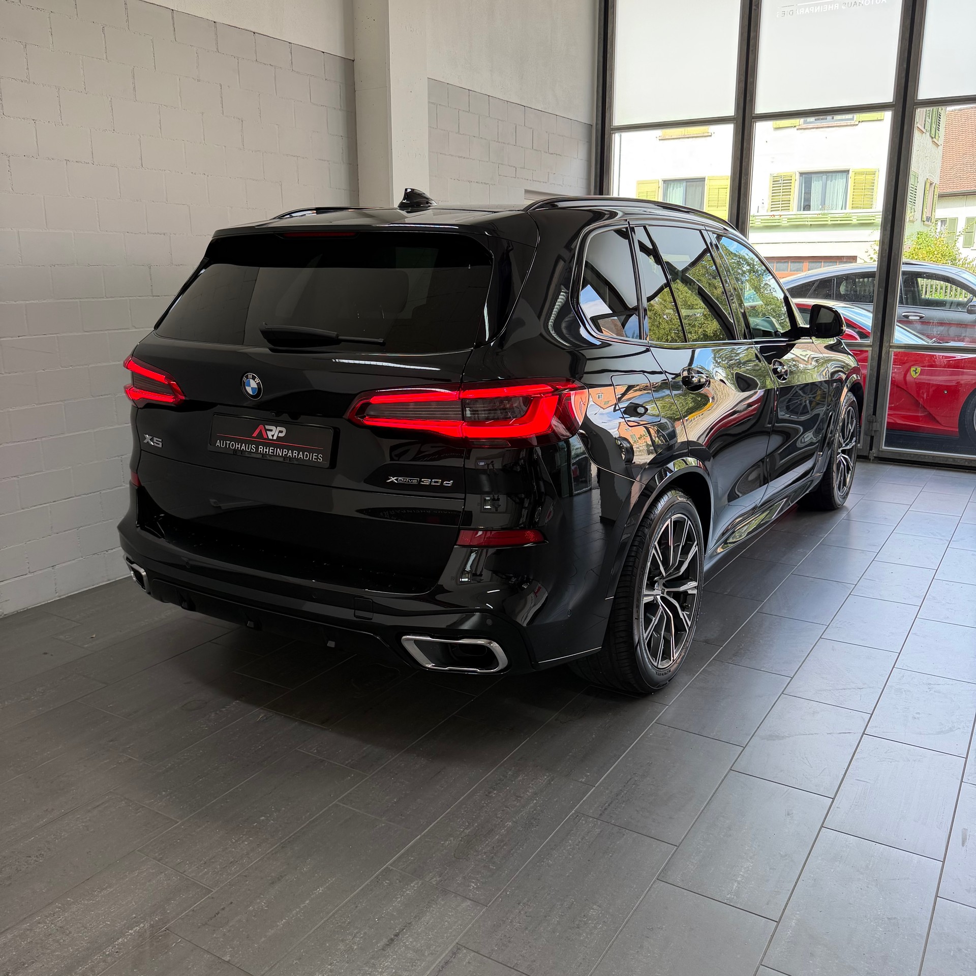 BMW X5 xDrive 30d Steptronic * 7 Plätzer *-image-3