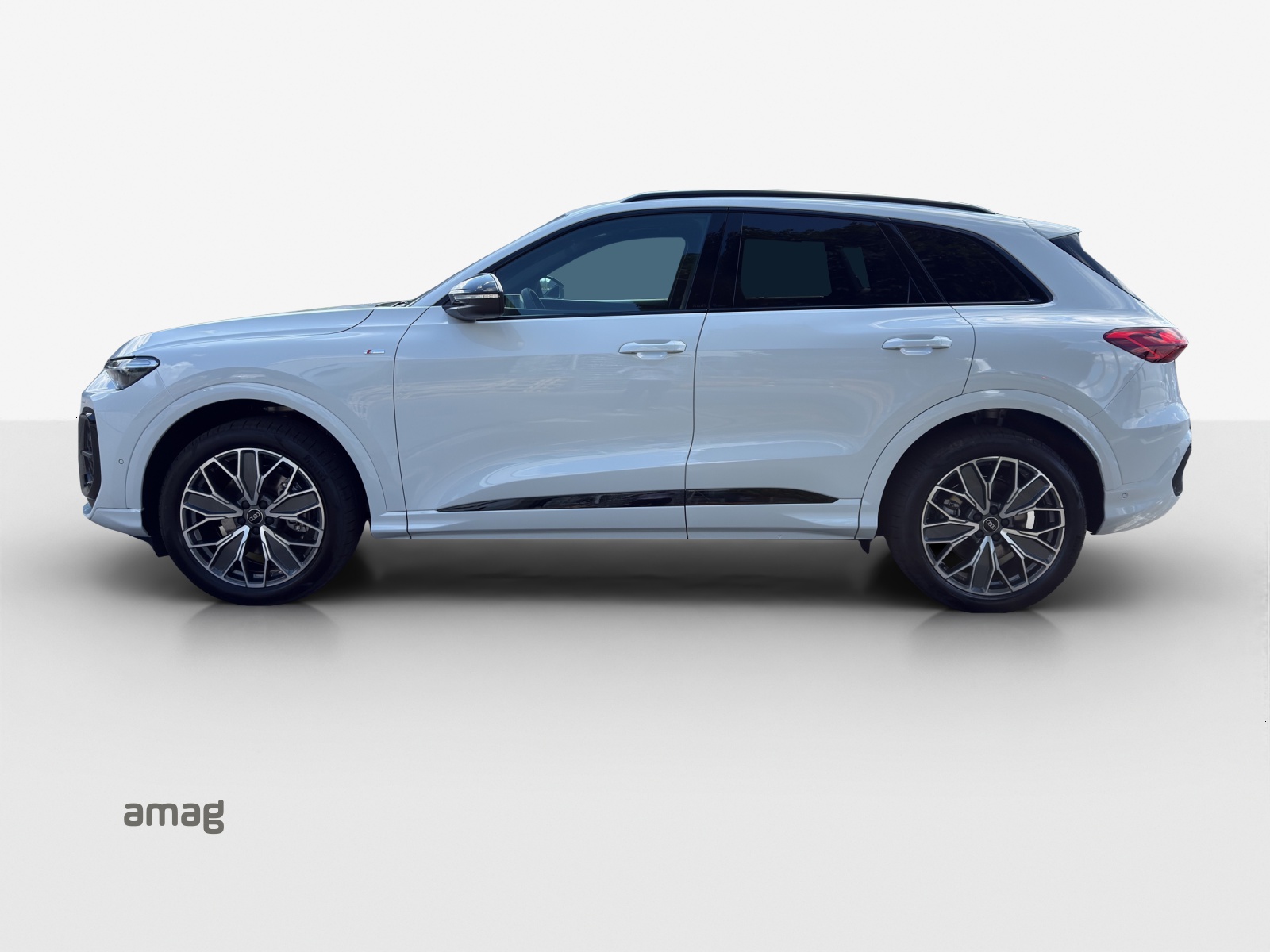 AUDI Q5 TFSI quatto 150 kW S-tronic-image-1
