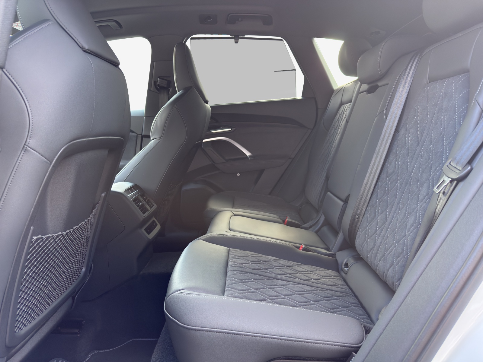 AUDI Q5 TFSI quatto 150 kW S-tronic-image-10