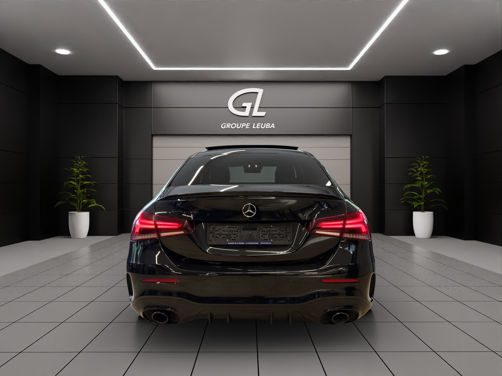MERCEDES-BENZ A 35 AMG 4Matic-image-4