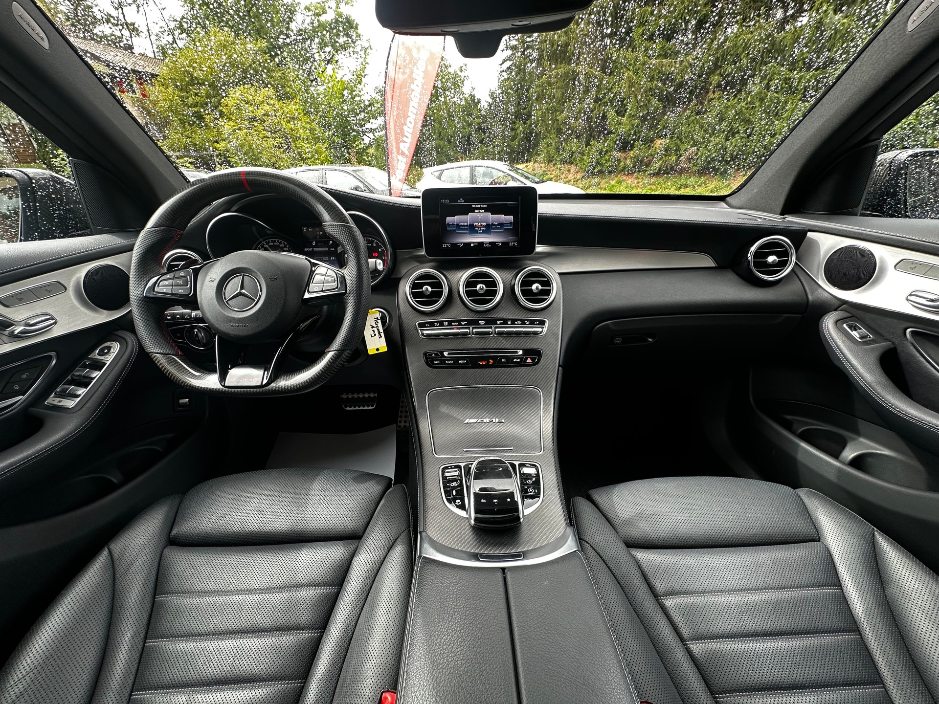 MERCEDES-BENZ GLC 43 AMG 4Matic 9G-Tronic-image-8