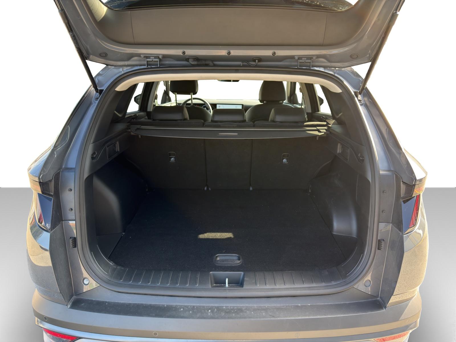 HYUNDAI Tucson 1.6 T-GDi HEV Amplia 4WD-image-11